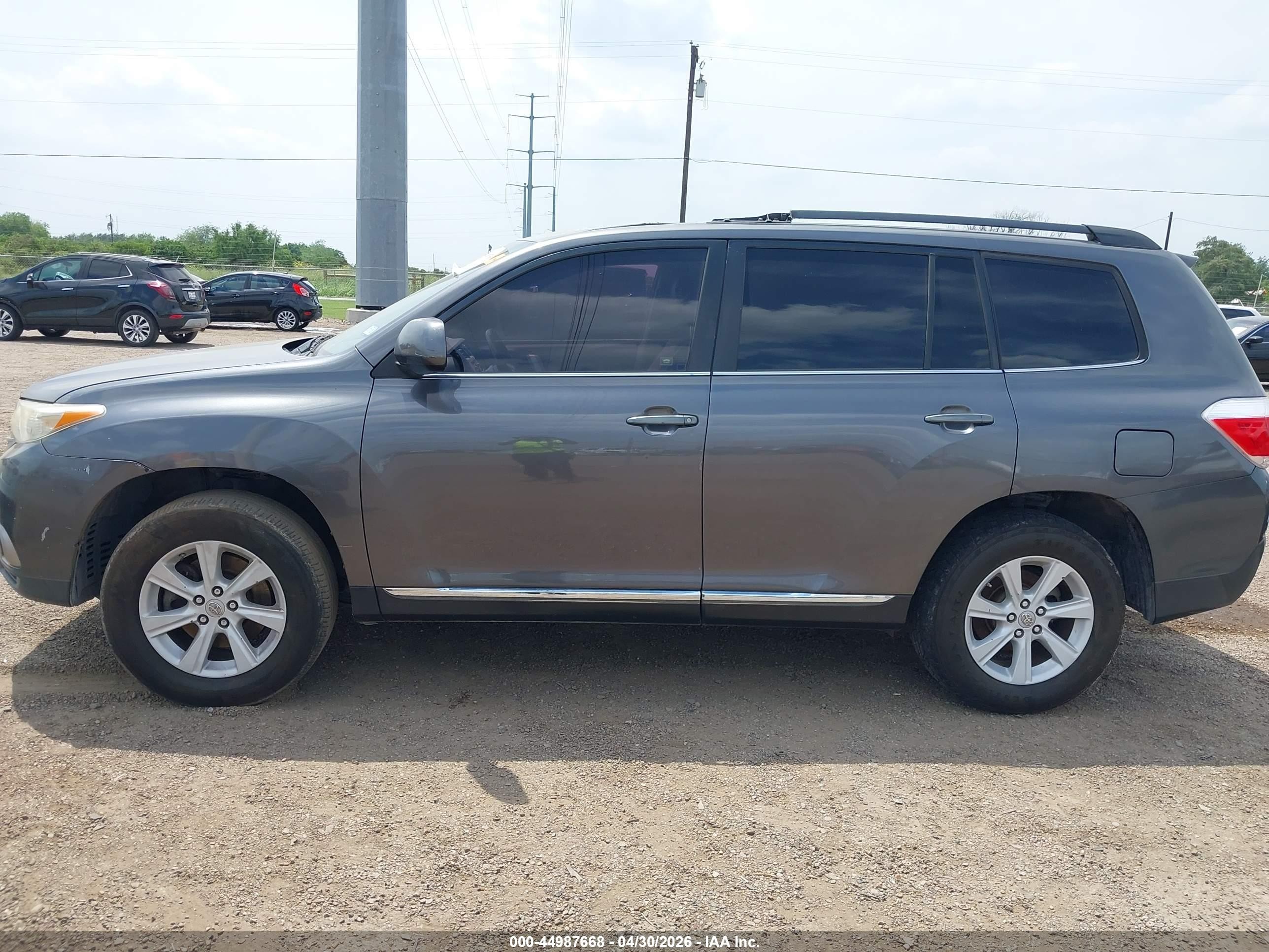 2013 Toyota Highlander Se V6 Gray vin: 5TDZK3EH2DS126672