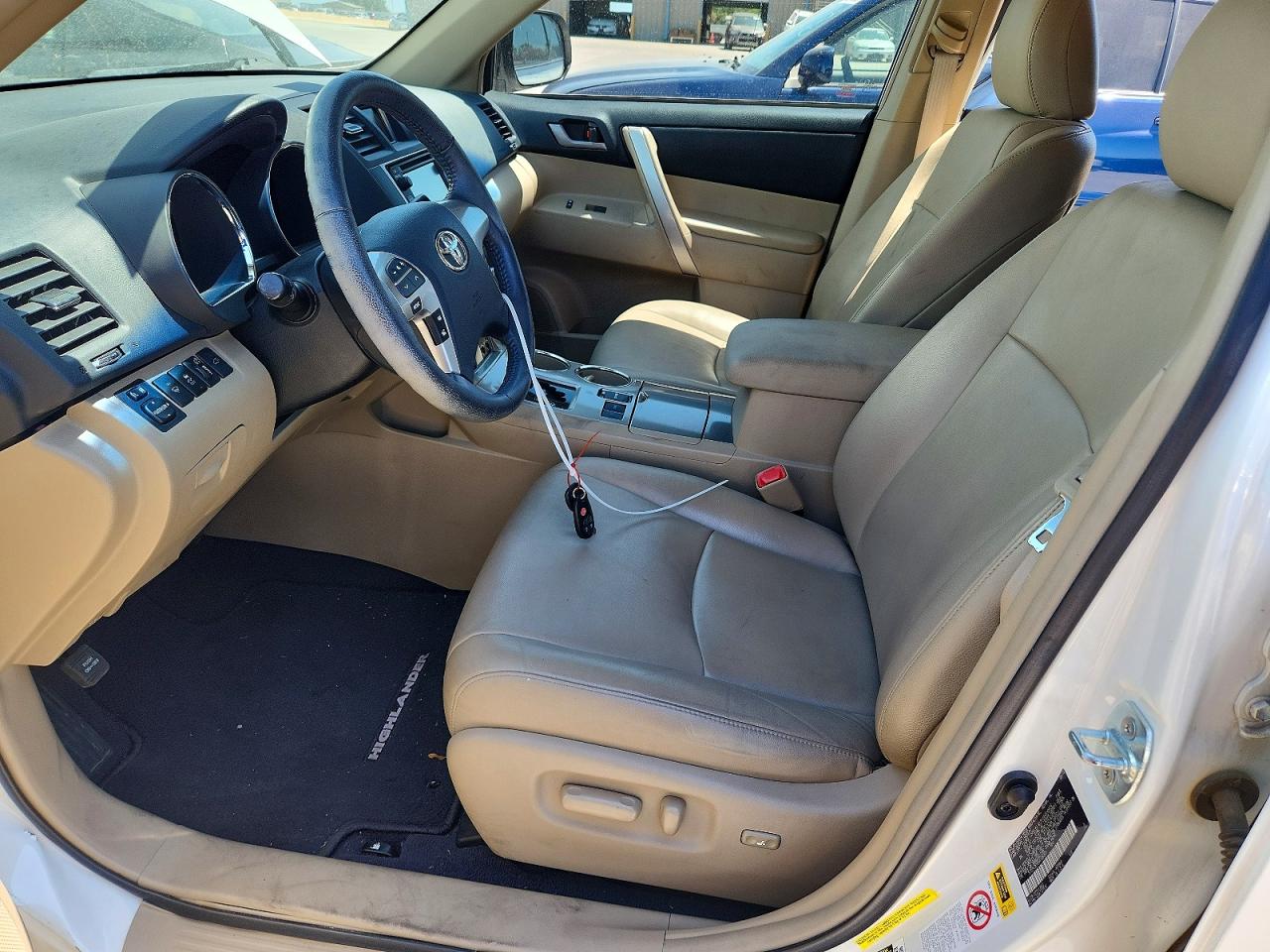 2013 Toyota Highlander Se White vin: 5TDZK3EH2DS136201
