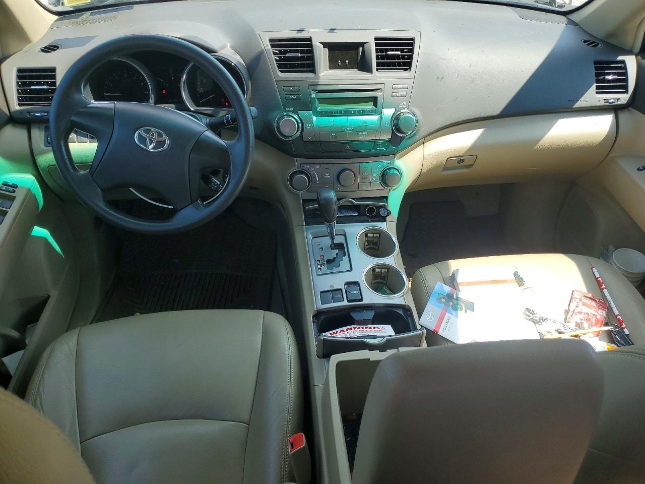 2010 Toyota Highlander Base Gray vin: 5TDZK3EH3AS010263