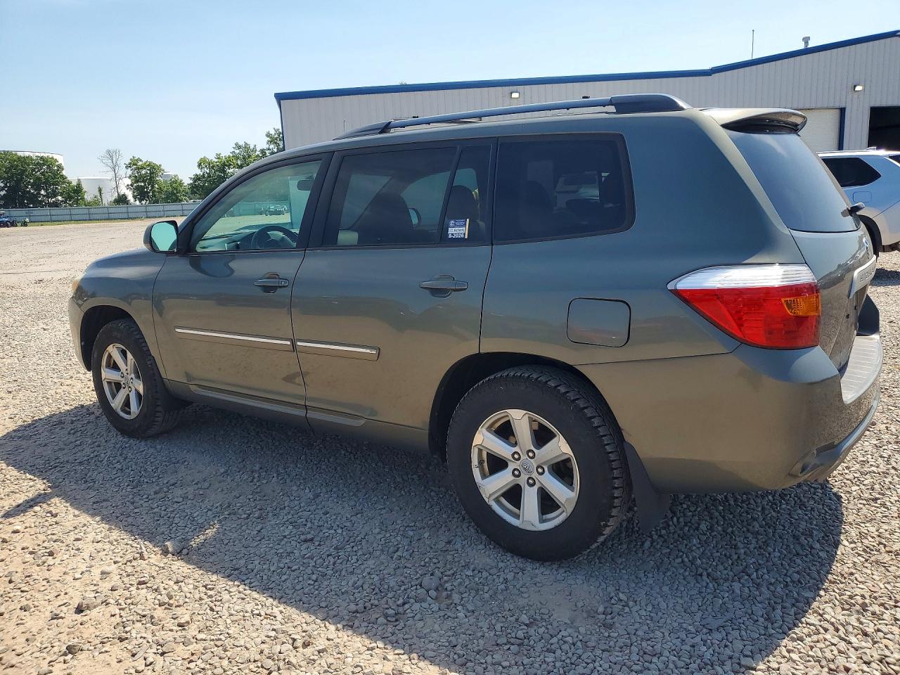 2010 Toyota Highlander Base Gray vin: 5TDZK3EH3AS010263