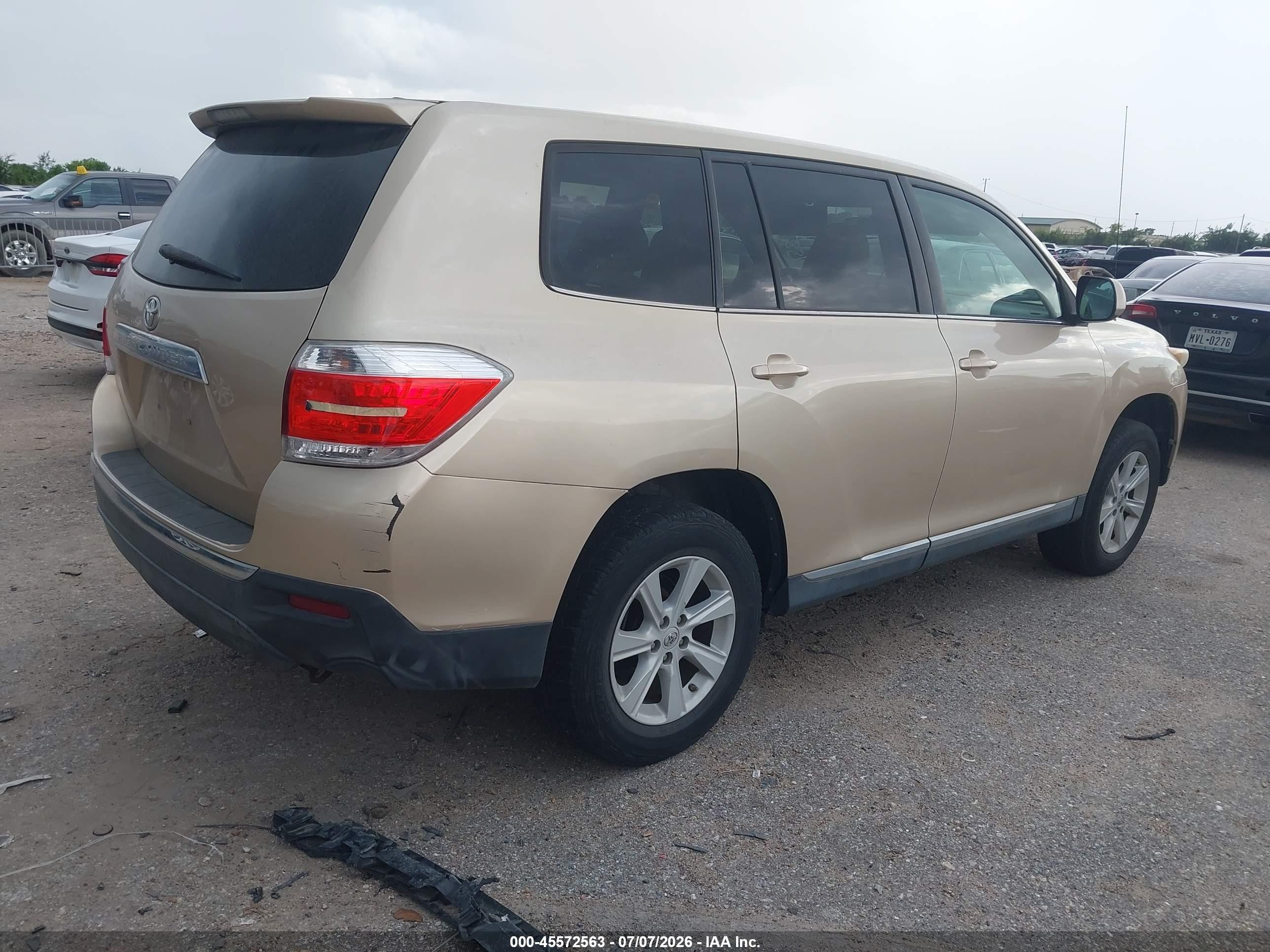 2012 Toyota Highlander Base V6 Gold vin: 5TDZK3EH3CS064696