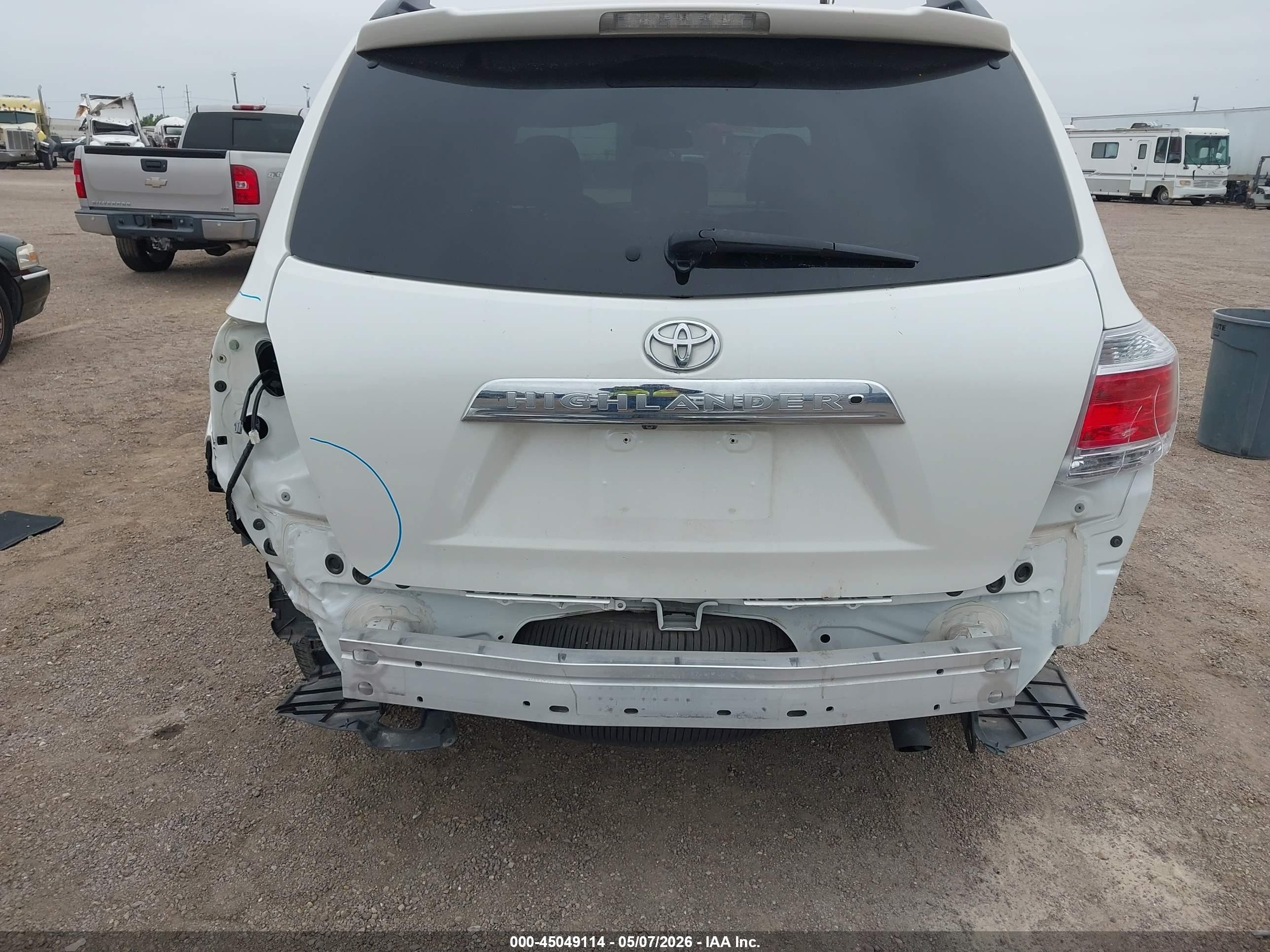 2013 Toyota Highlander Se V6 White vin: 5TDZK3EH3DS096338