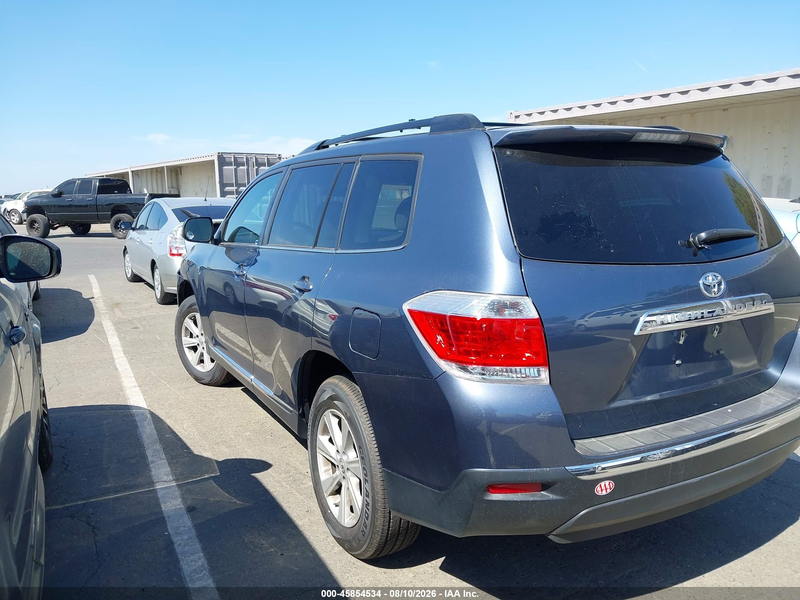 2013 Toyota Highlander Base Plus V6 Blue vin: 5TDZK3EH3DS126891