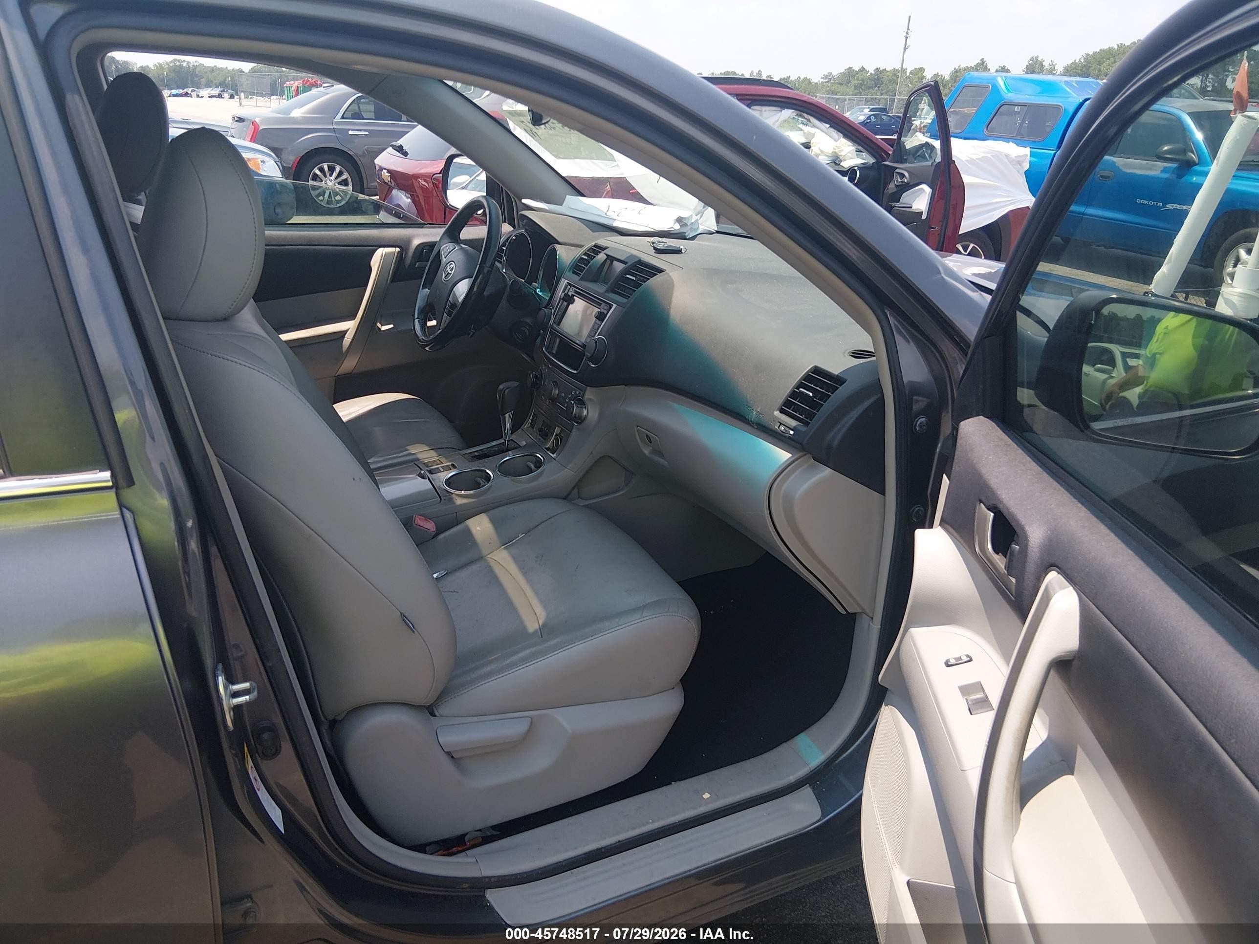 2013 Toyota Highlander Se V6 Gray vin: 5TDZK3EH3DS140726