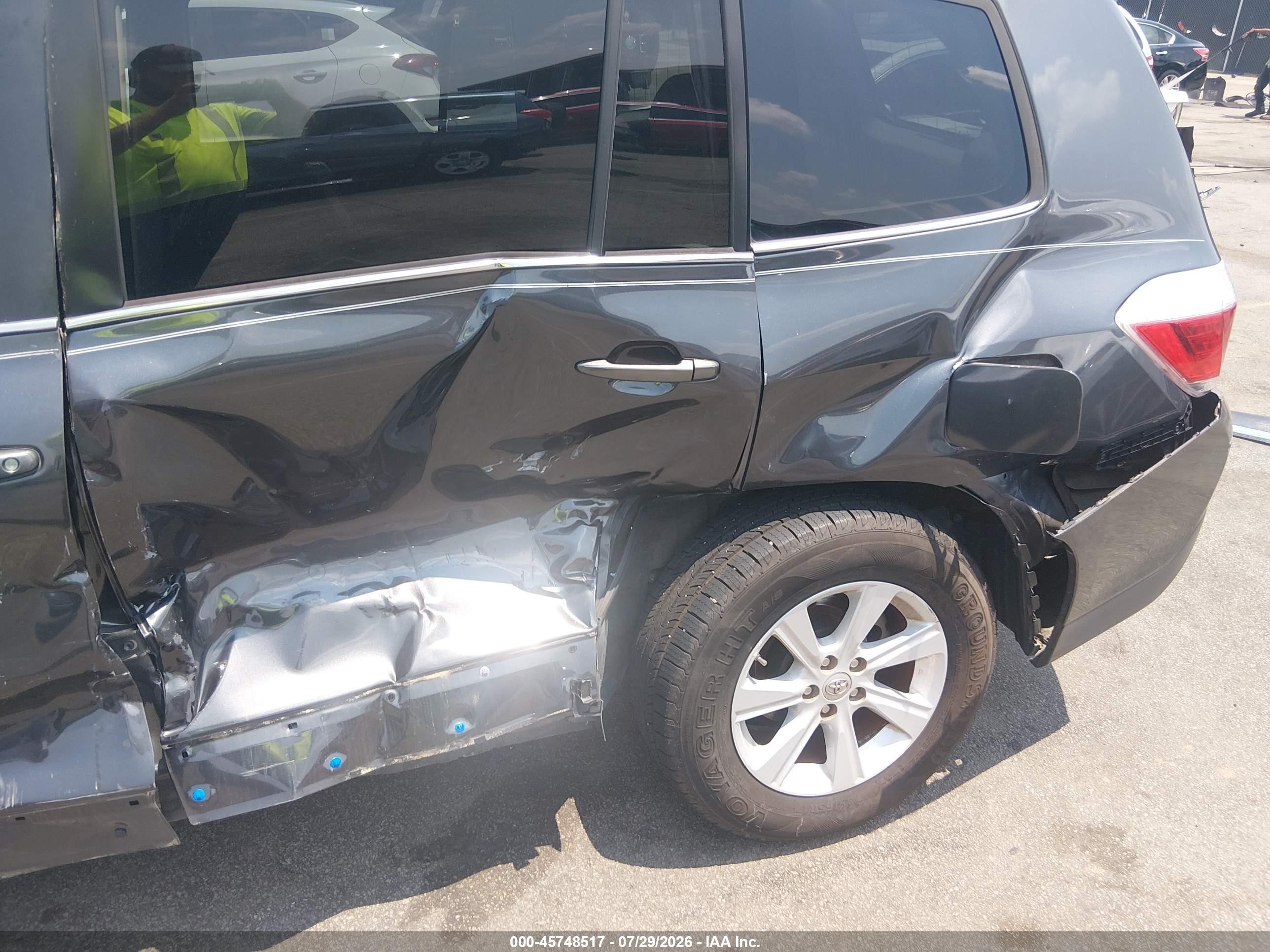 2013 Toyota Highlander Se V6 Gray vin: 5TDZK3EH3DS140726