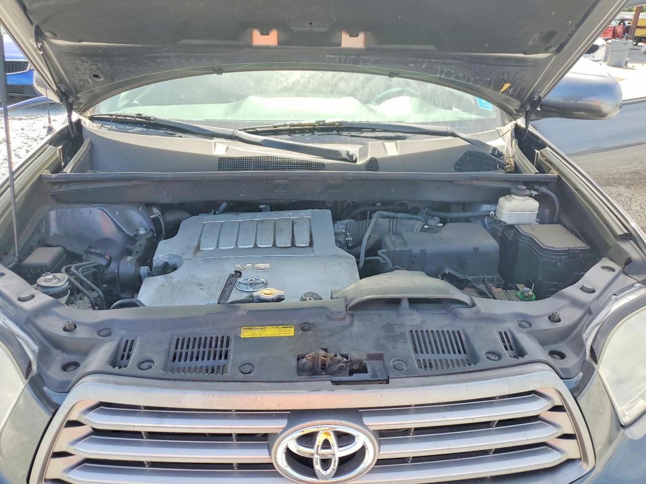 2010 Toyota Highlander Base Gray vin: 5TDZK3EH4AS004553