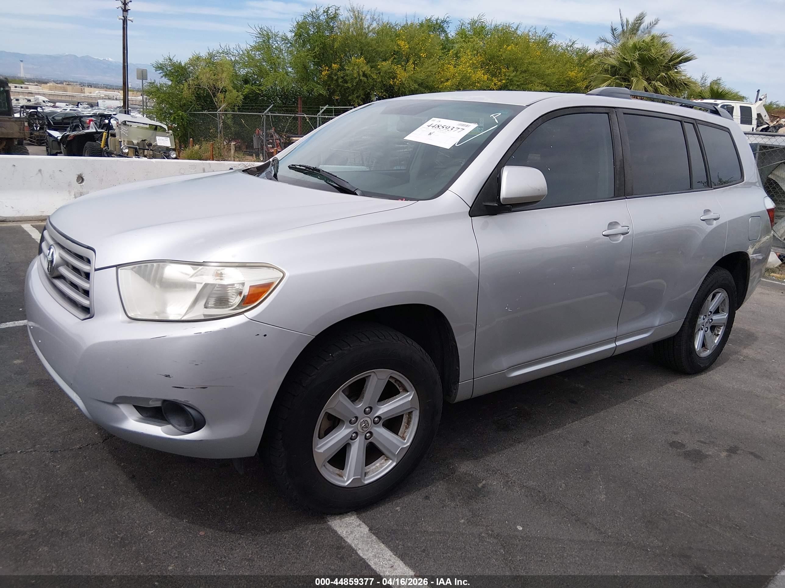 2010 Toyota Highlander Base V6 Silver vin: 5TDZK3EH4AS012913
