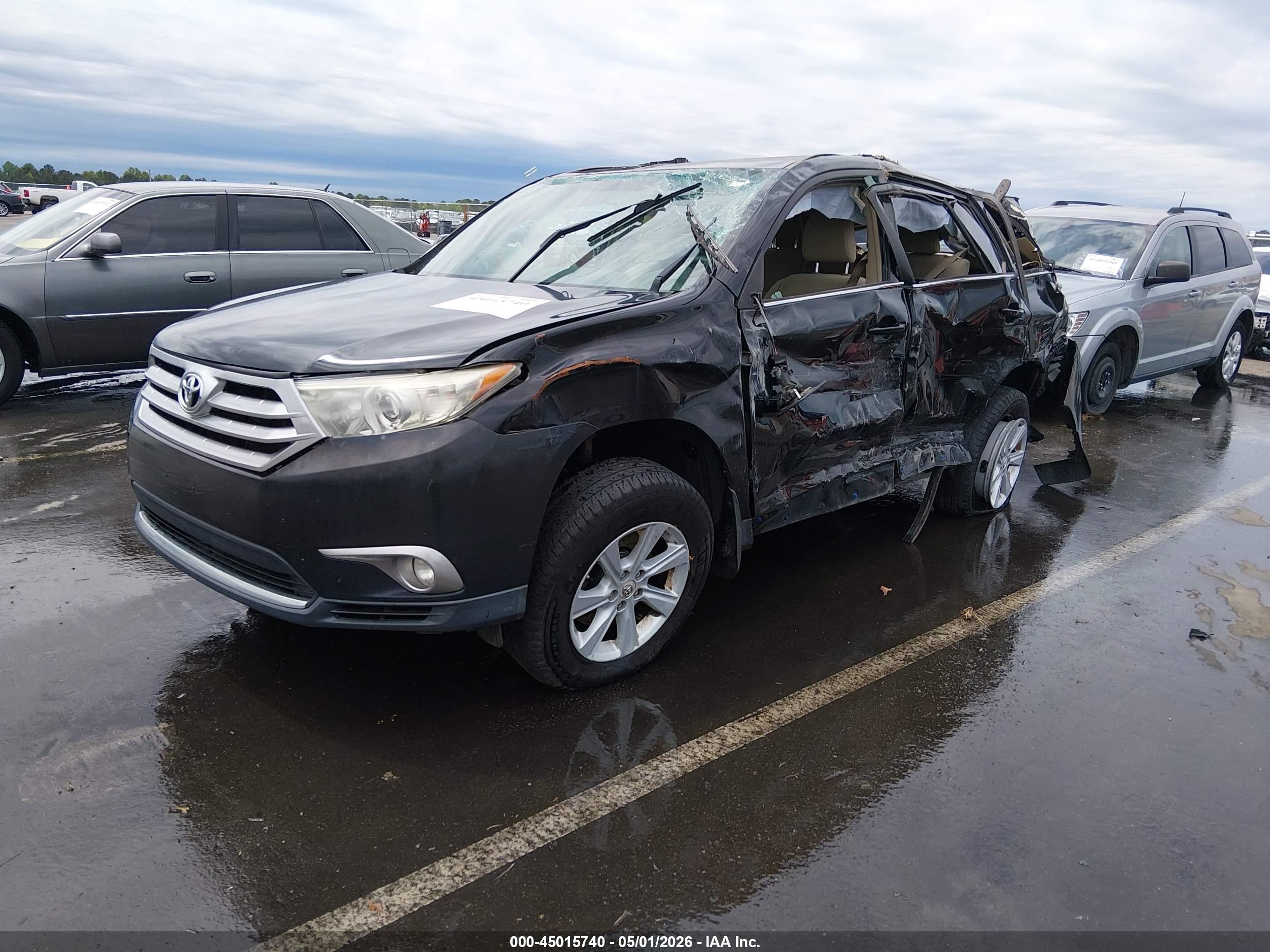 2011 Toyota Highlander Base V6 Black vin: 5TDZK3EH4BS049025