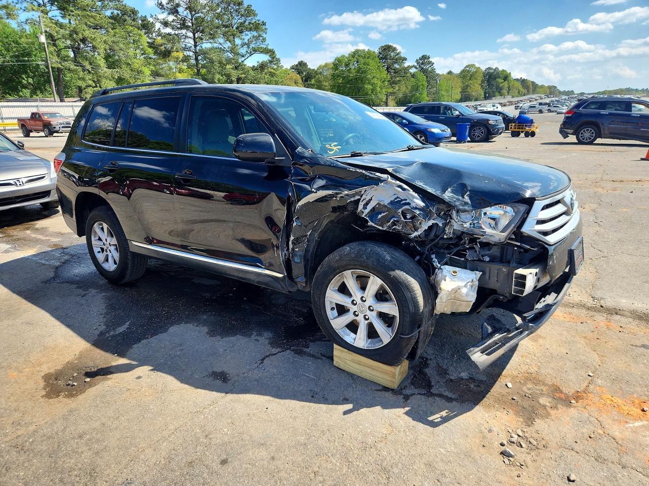 2012 Toyota Highlander Base Black vin: 5TDZK3EH4CS068420