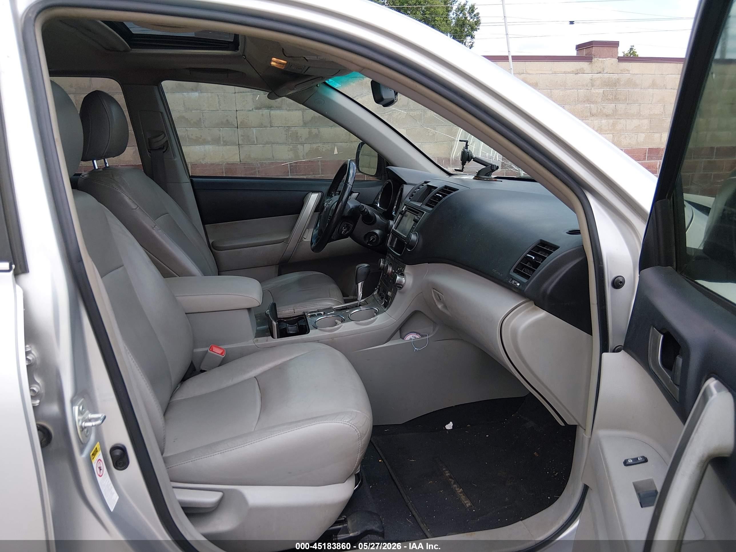2013 Toyota Highlander Se V6 Silver vin: 5TDZK3EH4DS094646