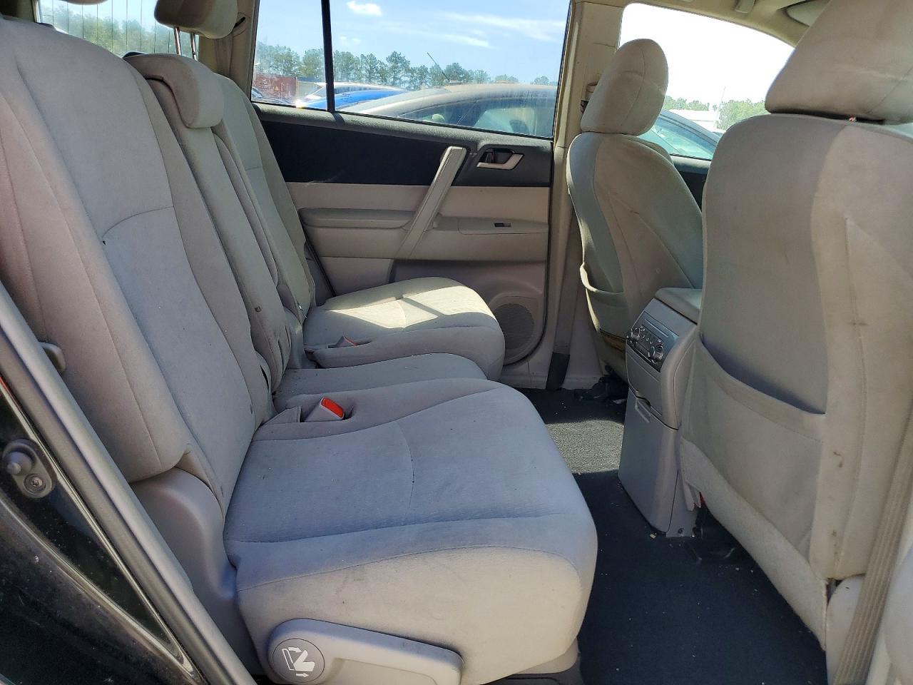 2013 Toyota Highlander Plus Black vin: 5TDZK3EH4DS106973