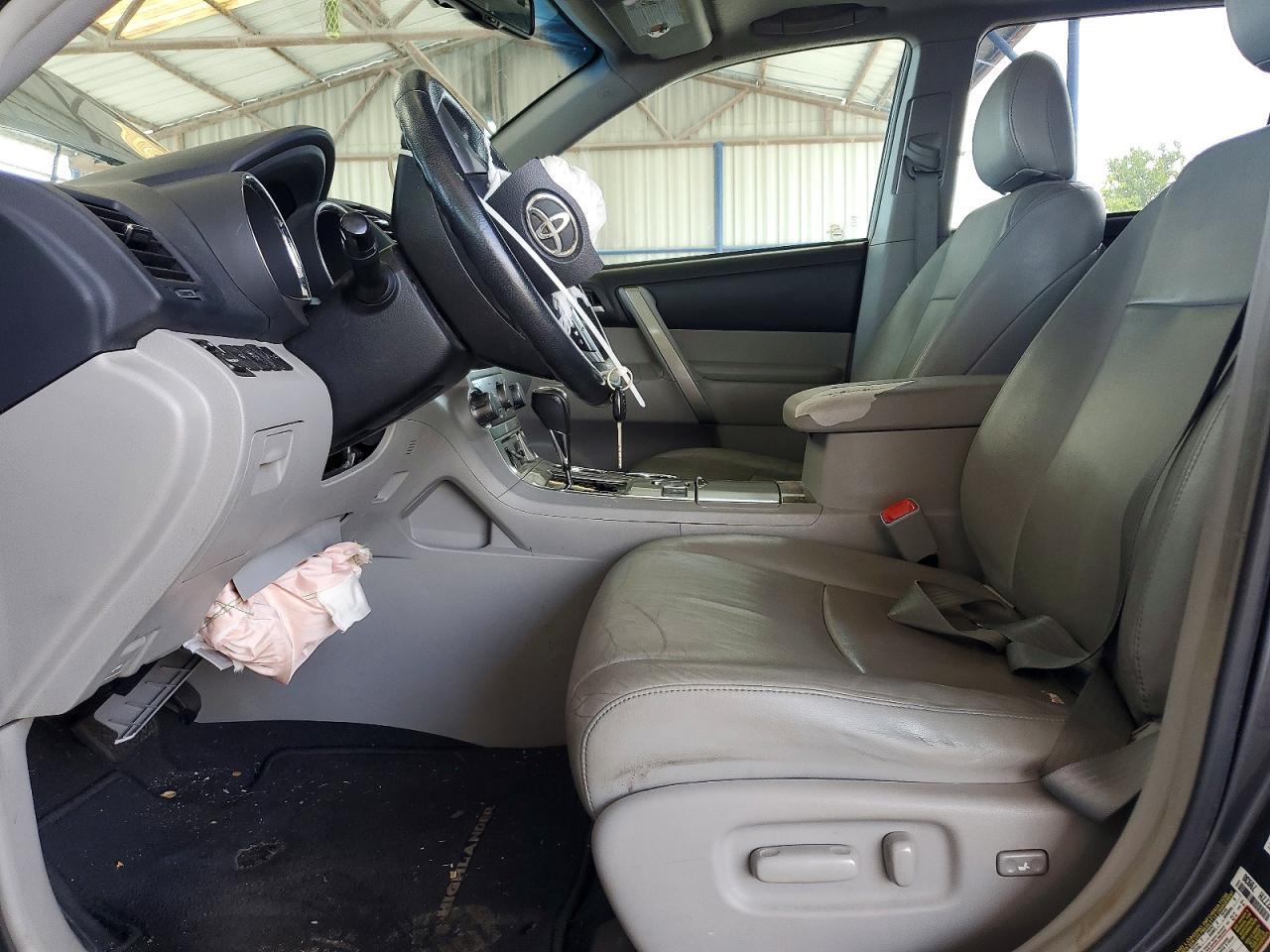 2013 Toyota Highlander Se Gray vin: 5TDZK3EH4DS129279