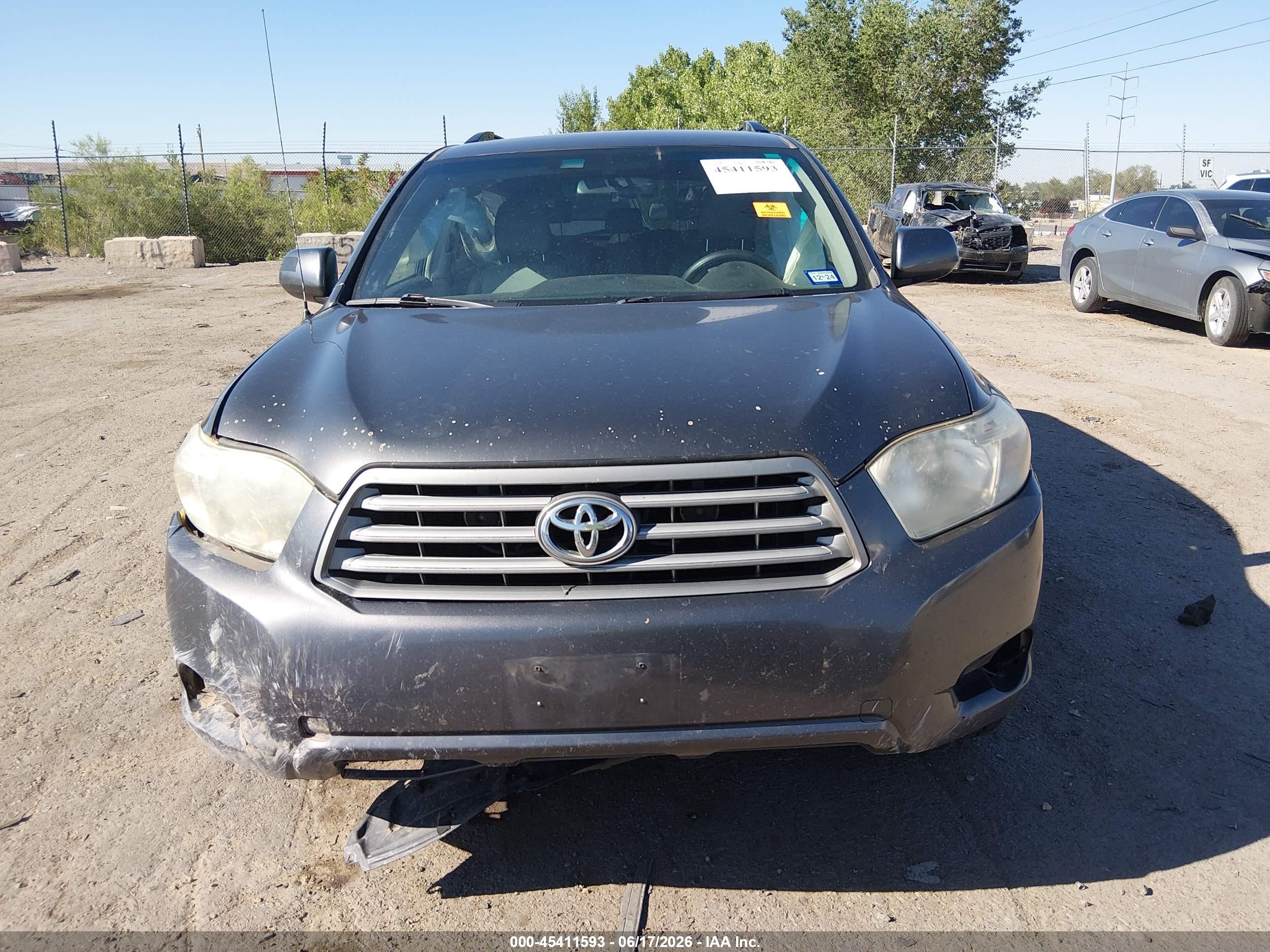 2010 Toyota Highlander Base V6 Серый vin: 5TDZK3EH5AS016484