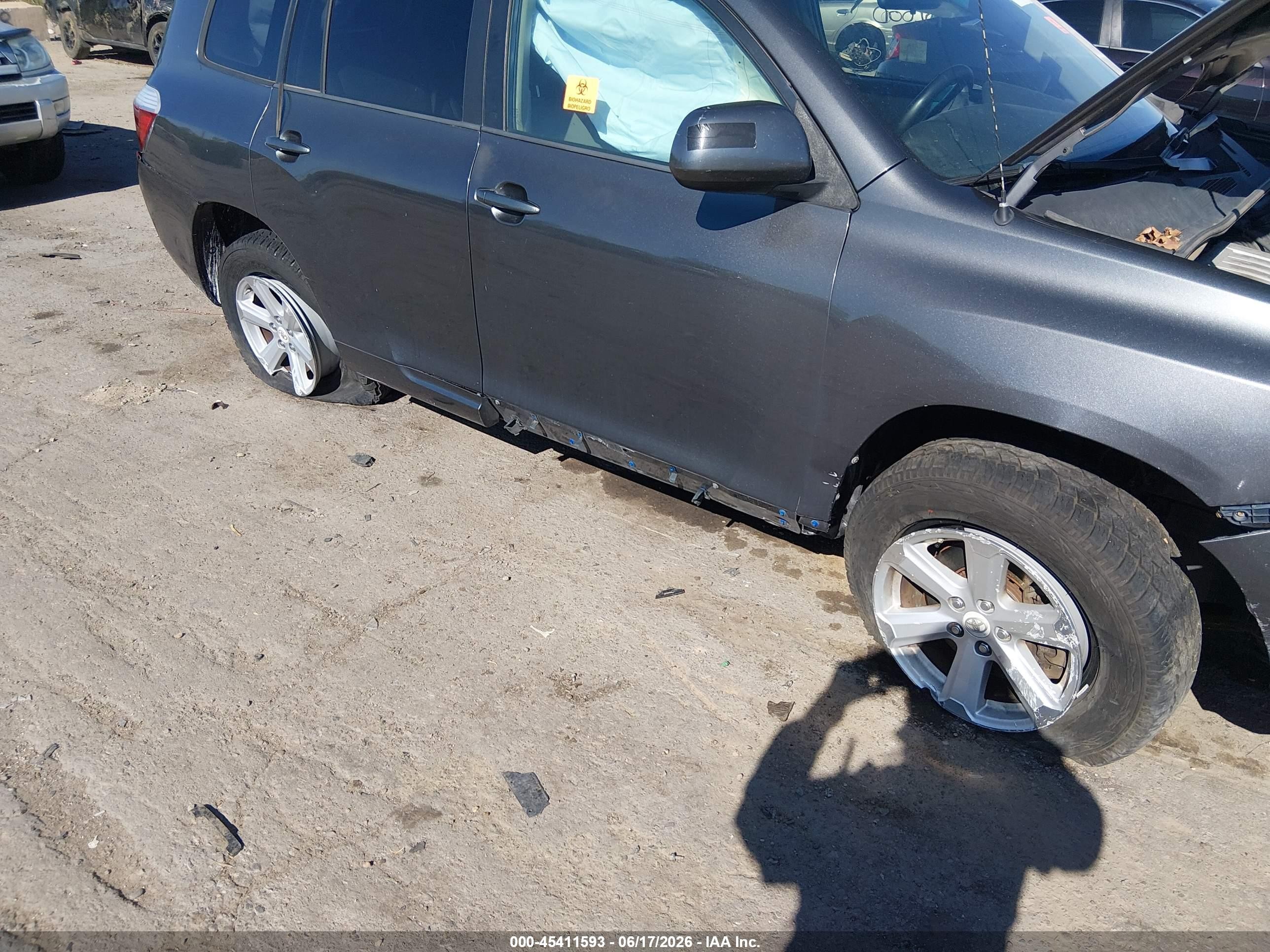 2010 Toyota Highlander Base V6 Серый vin: 5TDZK3EH5AS016484