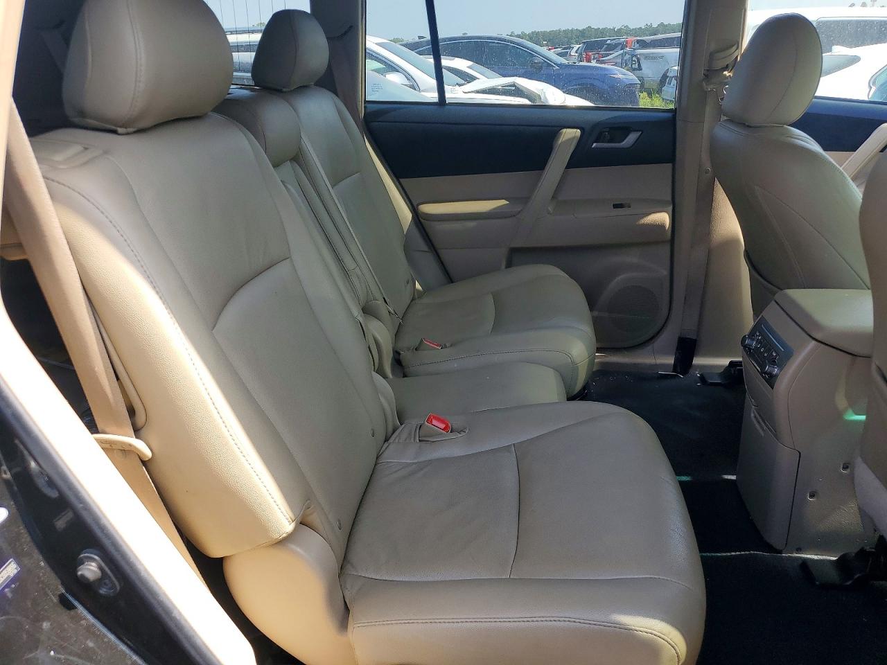 2012 Toyota Highlander Base Black vin: 5TDZK3EH5CS059886