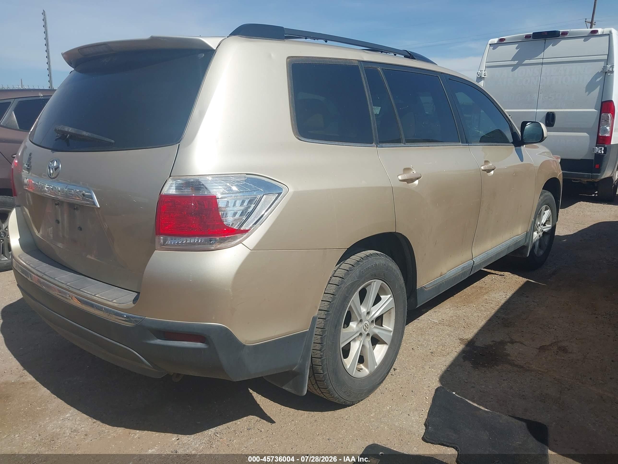 2012 Toyota Highlander Base V6 Gold vin: 5TDZK3EH5CS067650