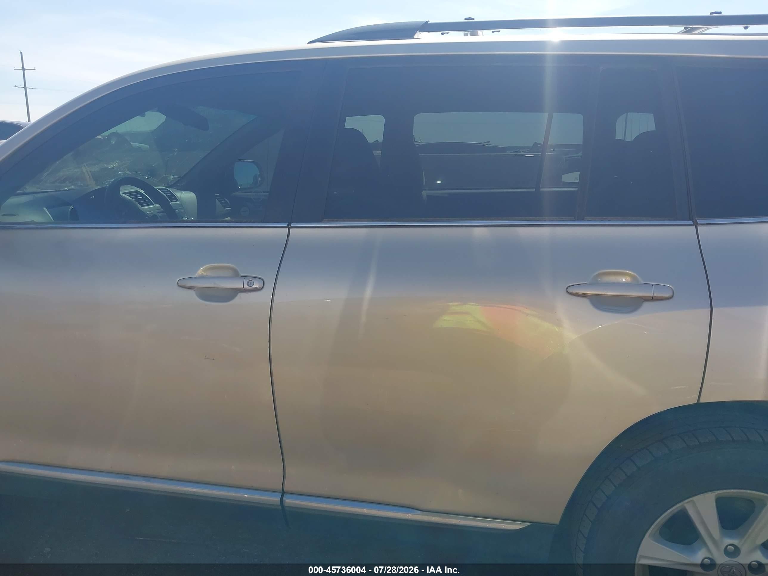 2012 Toyota Highlander Base V6 Gold vin: 5TDZK3EH5CS067650
