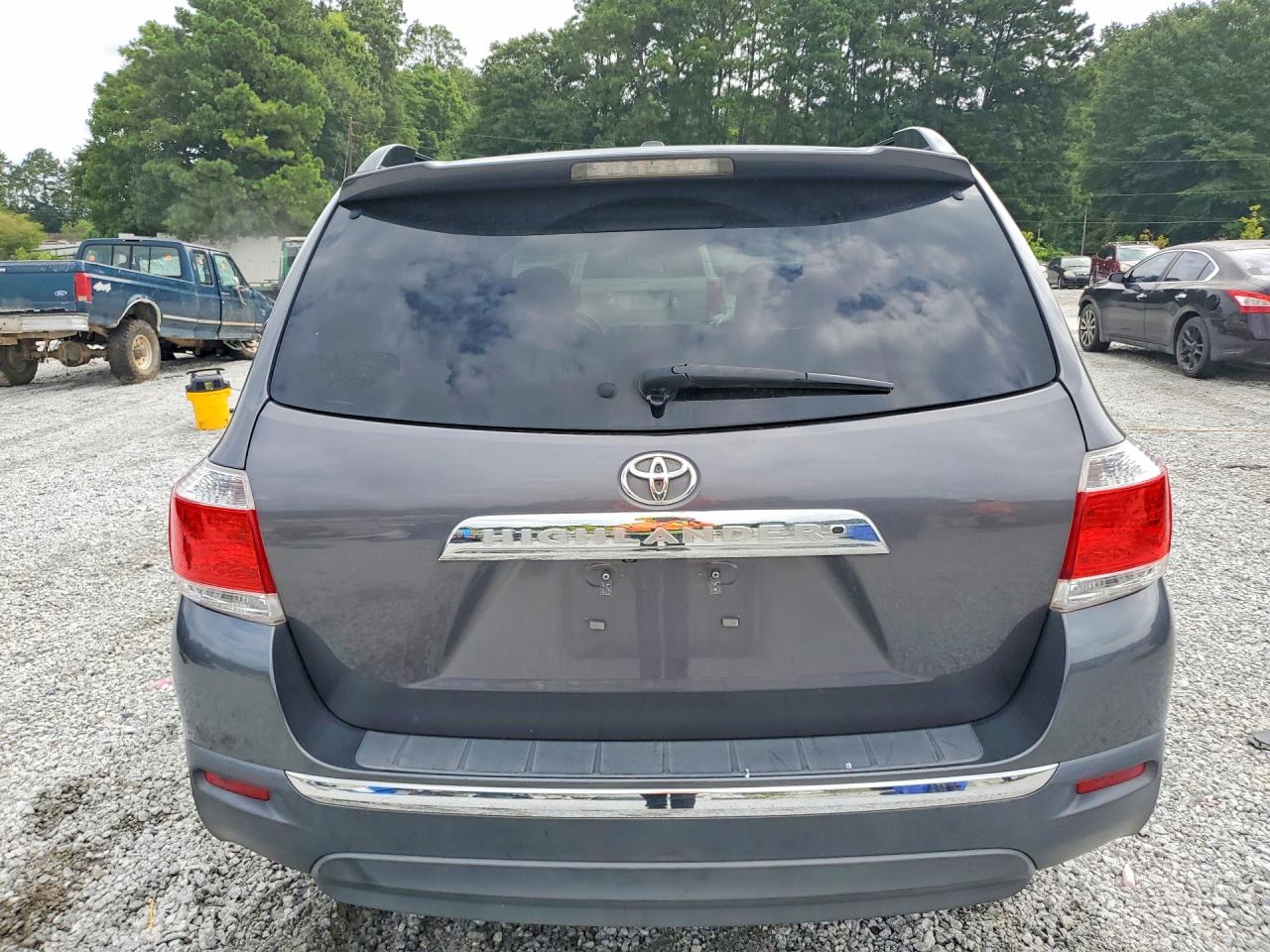 2012 Toyota Highlander Base Gray vin: 5TDZK3EH5CS089213