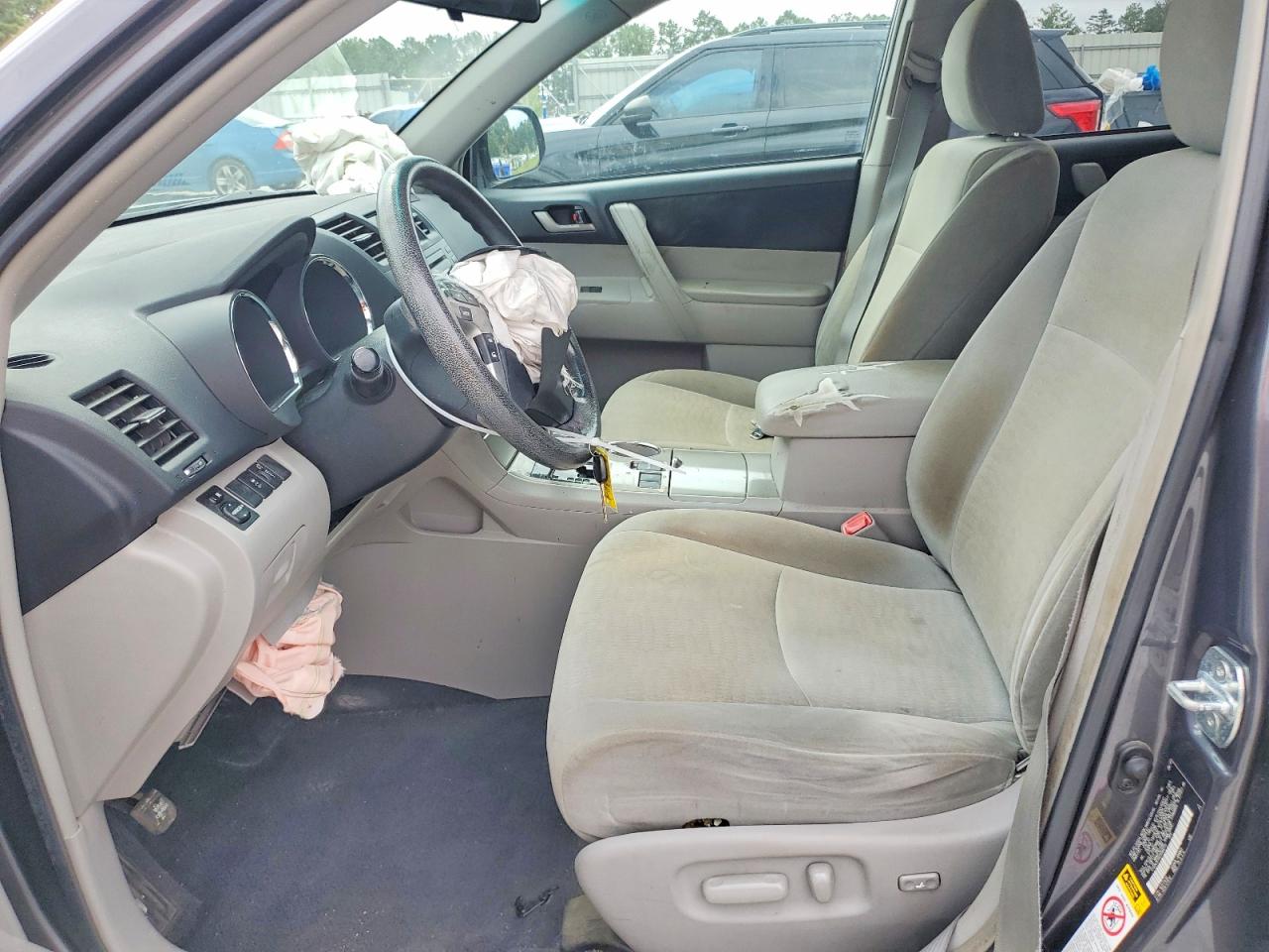2012 Toyota Highlander Base Gray vin: 5TDZK3EH5CS089213