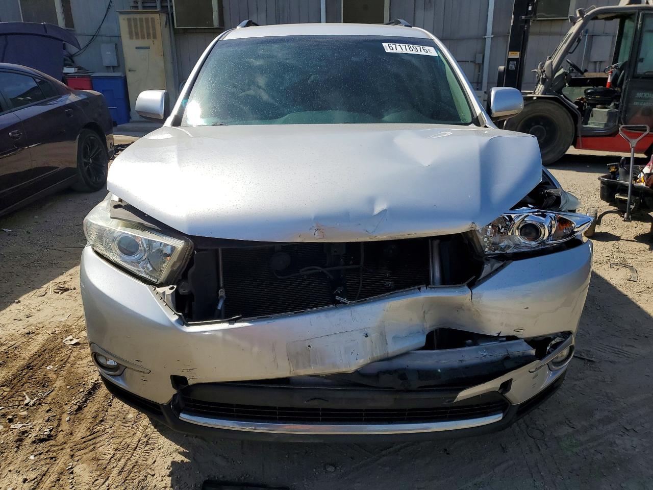 2013 Toyota Highlander Plus Silver vin: 5TDZK3EH5DS101104