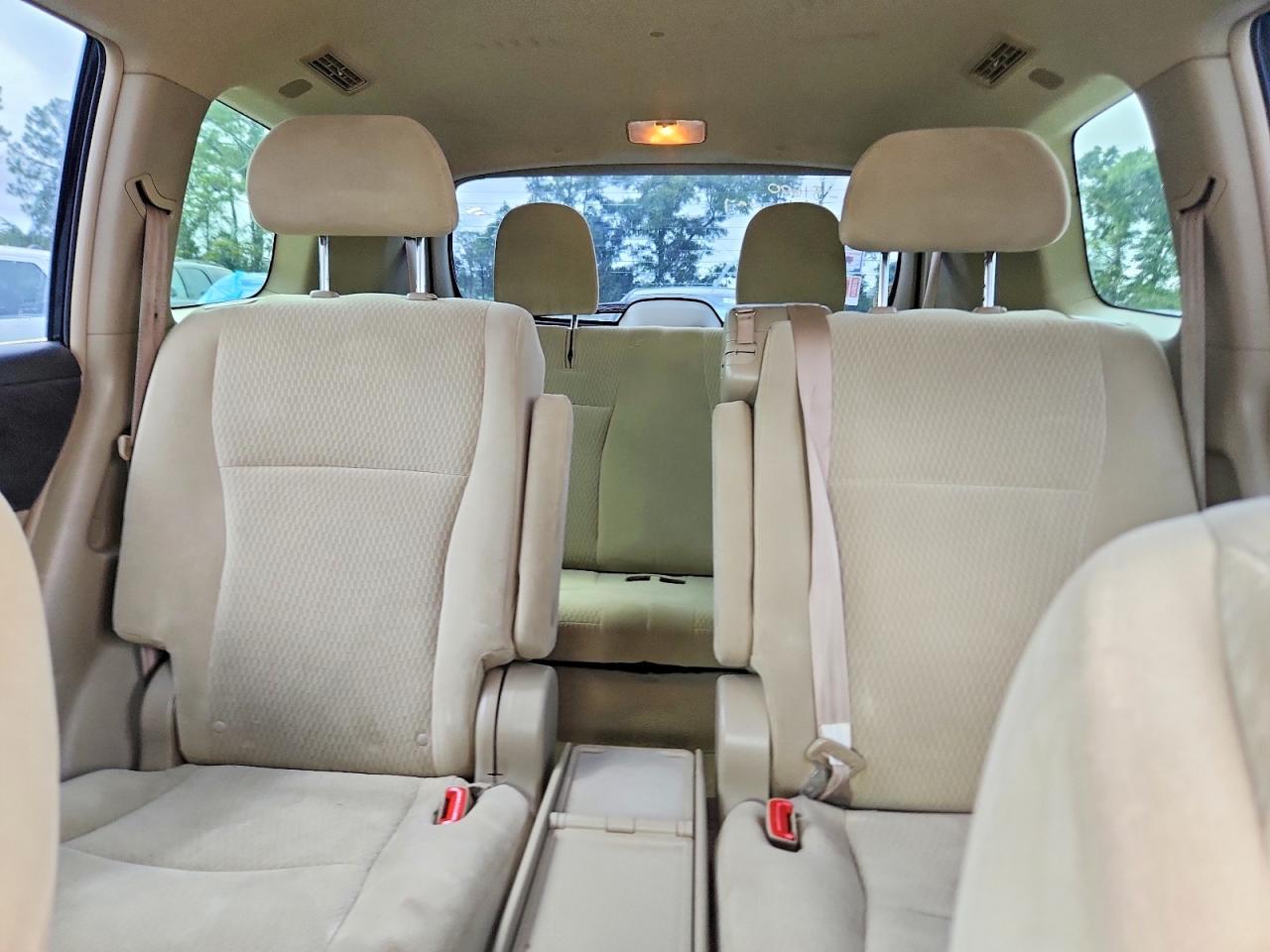 2010 Toyota Highlander Base Черный vin: 5TDZK3EH6AS004098