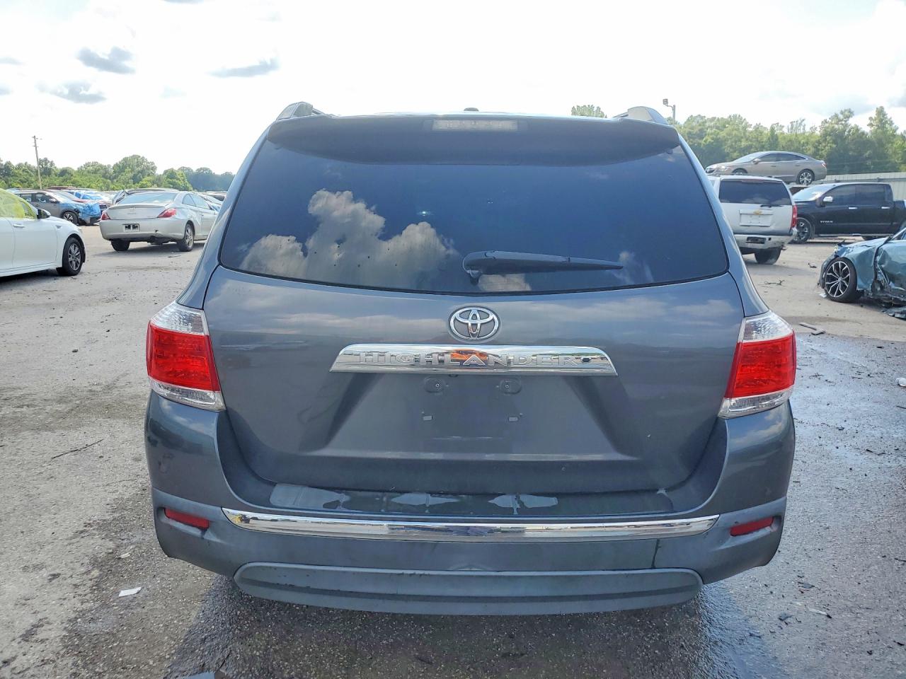 2012 Toyota Highlander Base Gray vin: 5TDZK3EH6CS050971