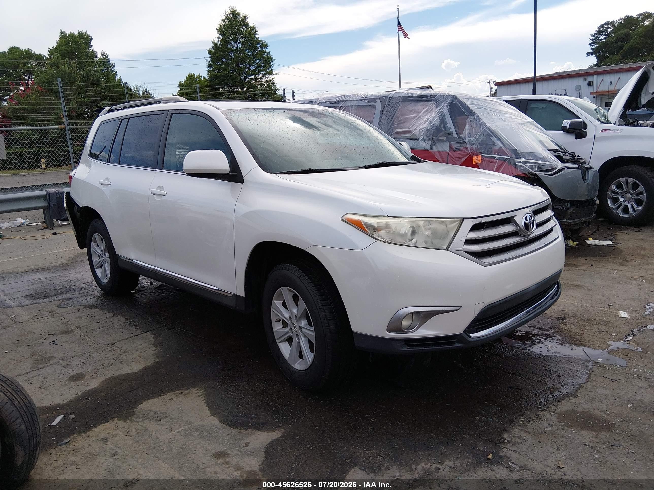 2012 Toyota Highlander Se V6 White vin: 5TDZK3EH6CS086045