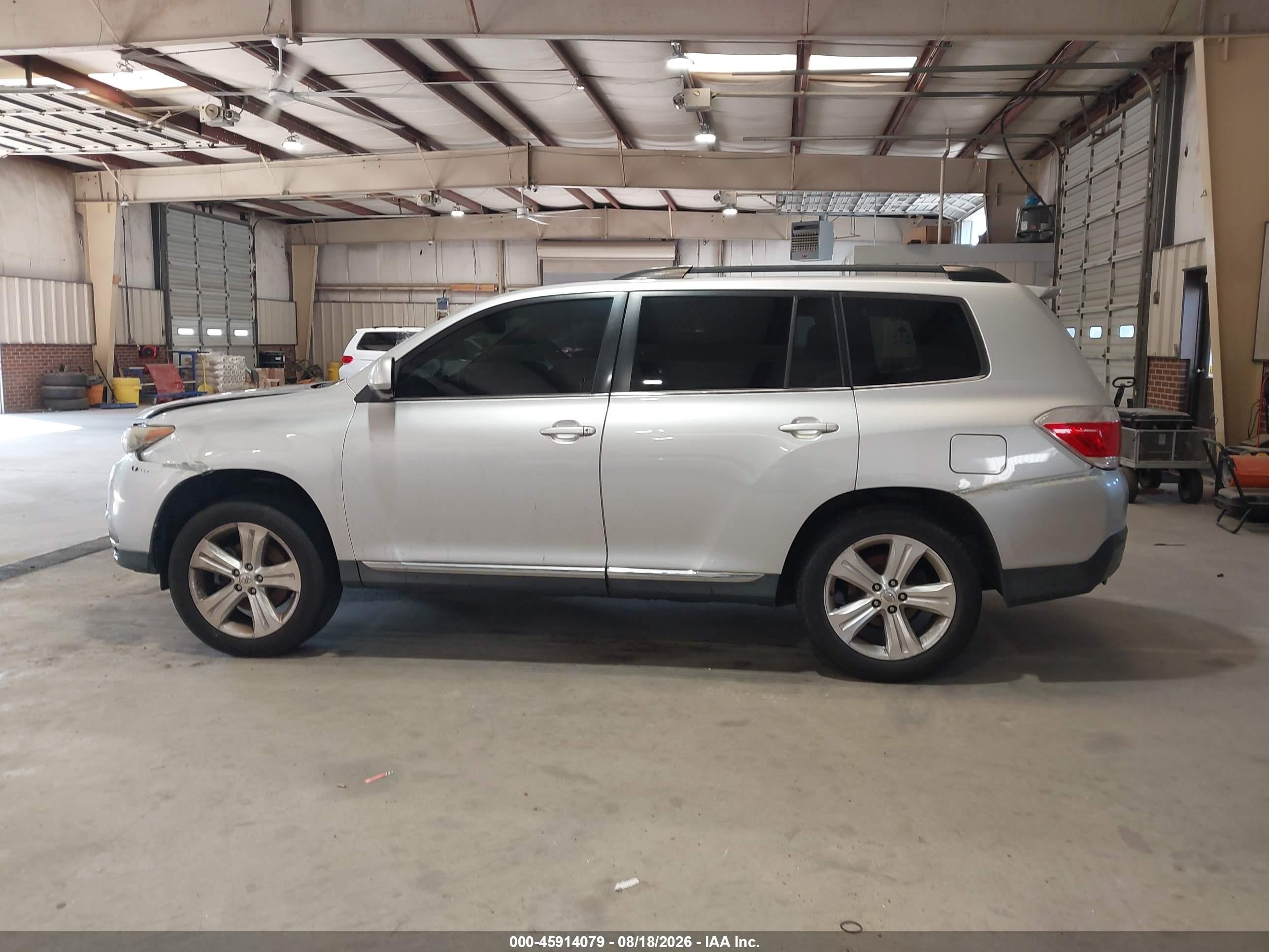 2013 Toyota Highlander Se V6 Silver vin: 5TDZK3EH6DS092882