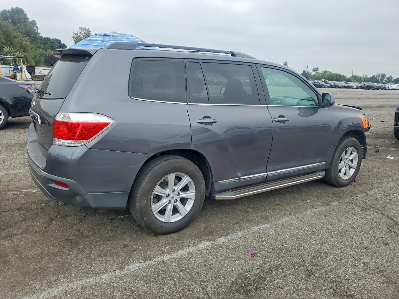 2013 Toyota Highlander Se Gray vin: 5TDZK3EH6DS094132