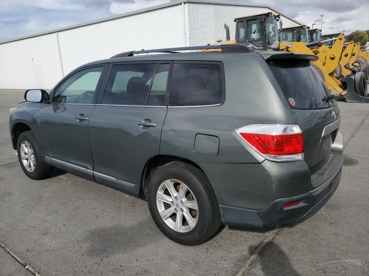 2013 Toyota Highlander Base Green vin: 5TDZK3EH6DS115061