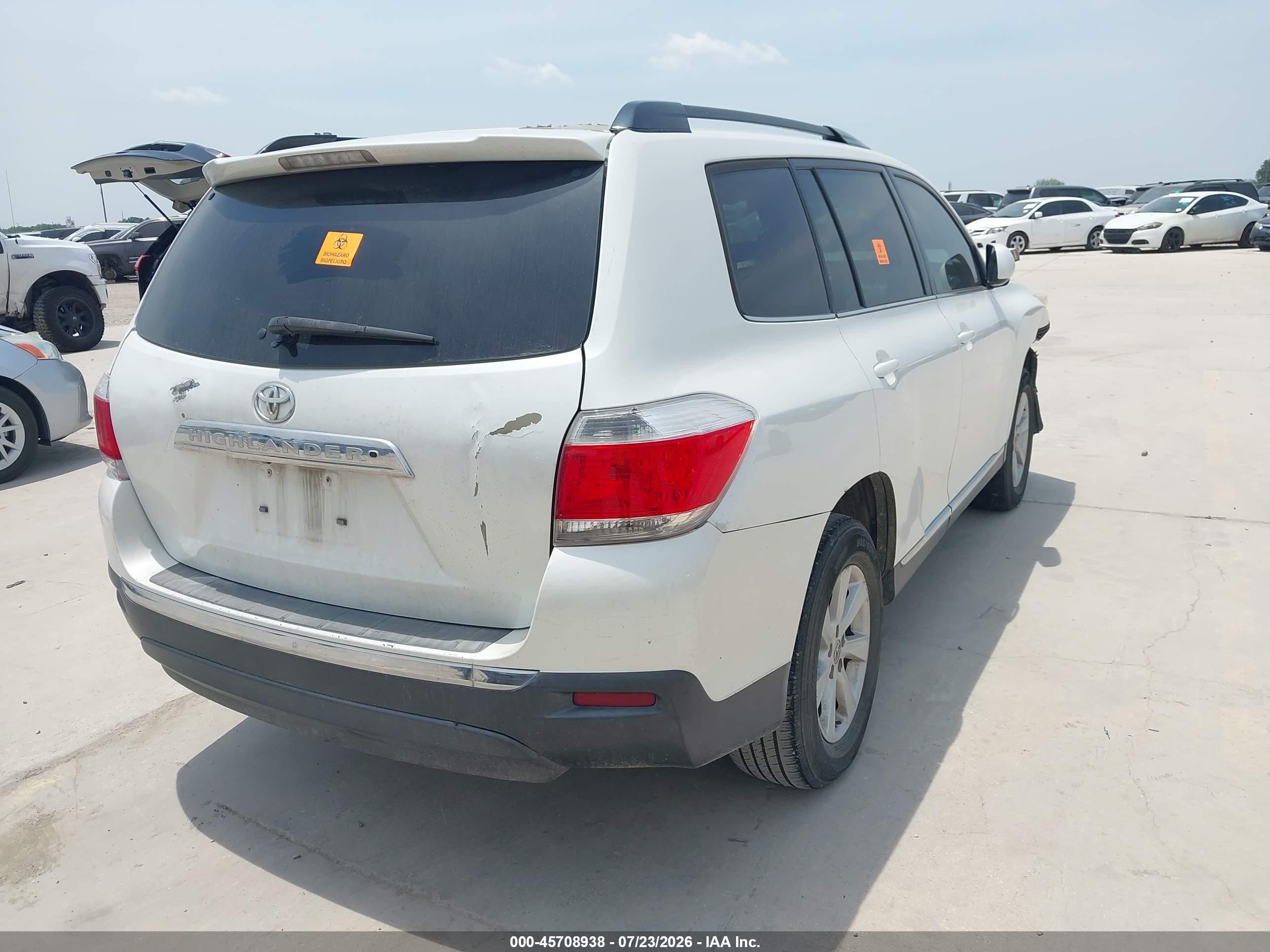2013 Toyota Highlander Se V6 White vin: 5TDZK3EH6DS119031