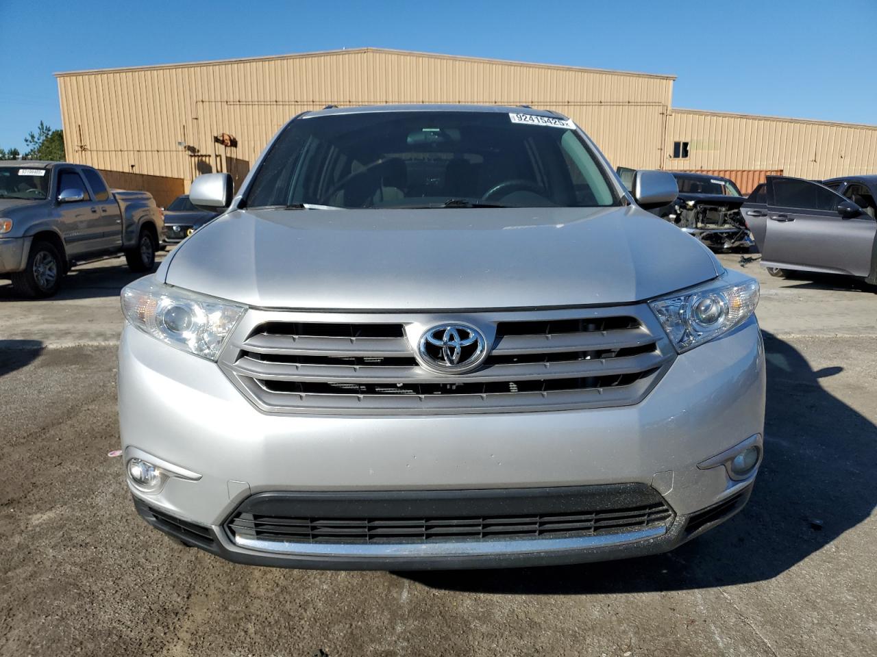 2013 Toyota Highlander Base Silver vin: 5TDZK3EH7DS098478