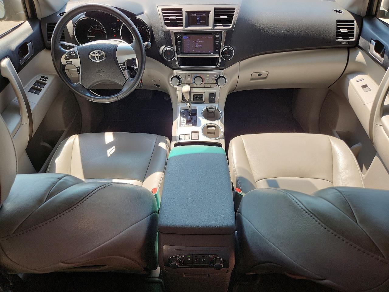 2013 Toyota Highlander Se Silver vin: 5TDZK3EH7DS106384