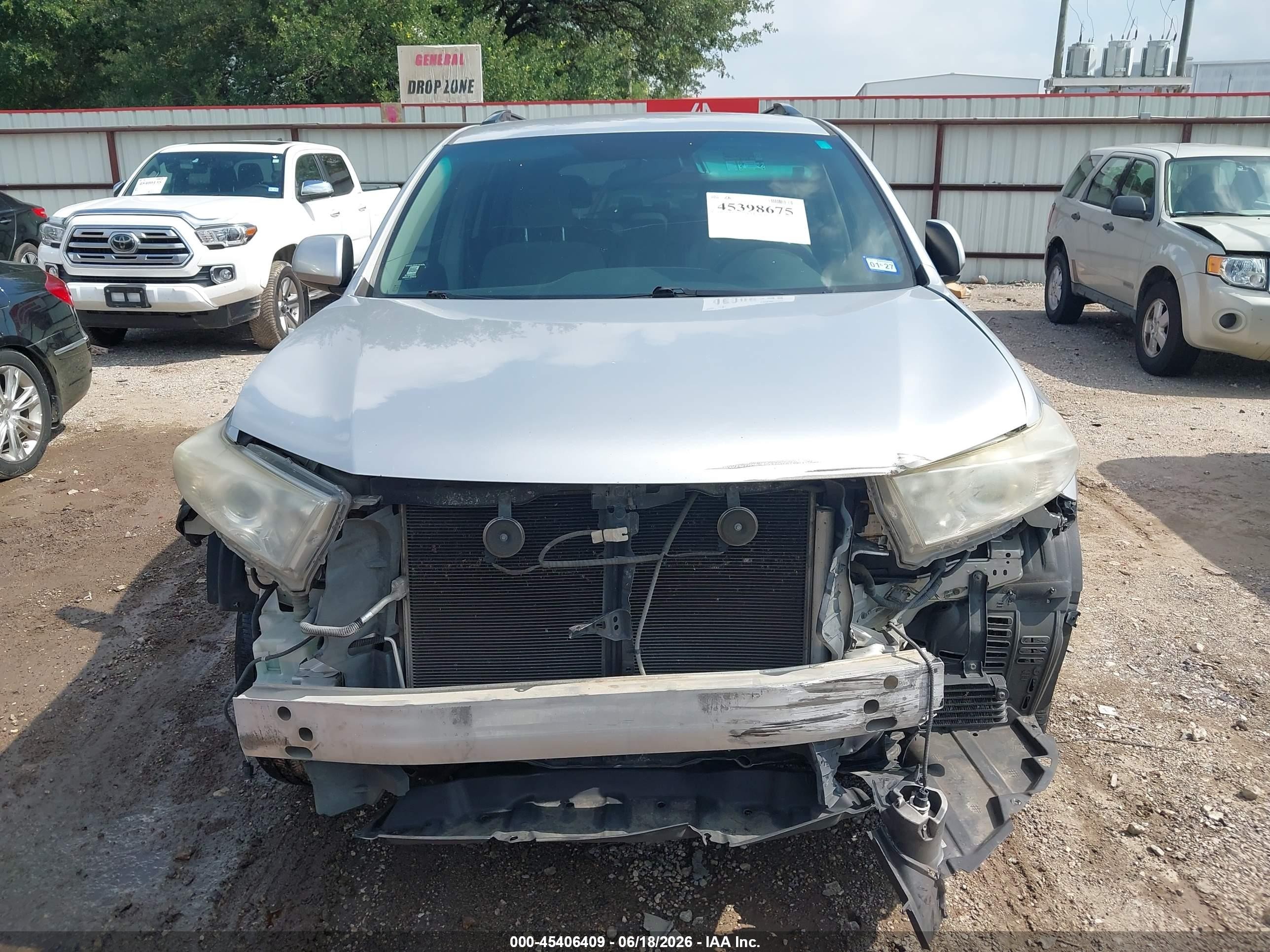 2013 Toyota Highlander Base Plus V6 Серебряный vin: 5TDZK3EH7DS140180