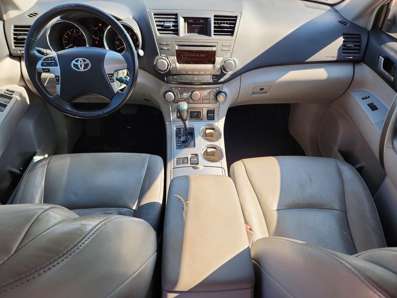 2012 Toyota Highlander Se Silver vin: 5TDZK3EH8CS057002