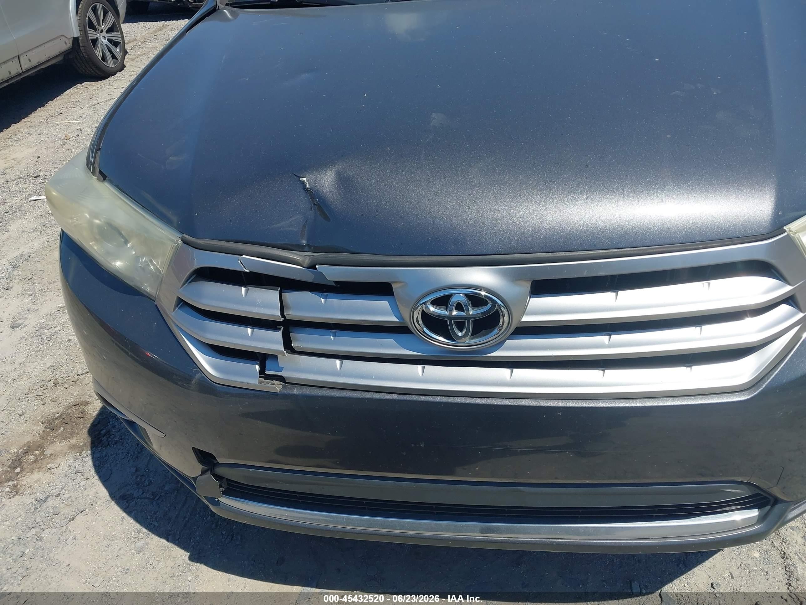 2012 Toyota Highlander Se V6 Gray vin: 5TDZK3EH8CS080988