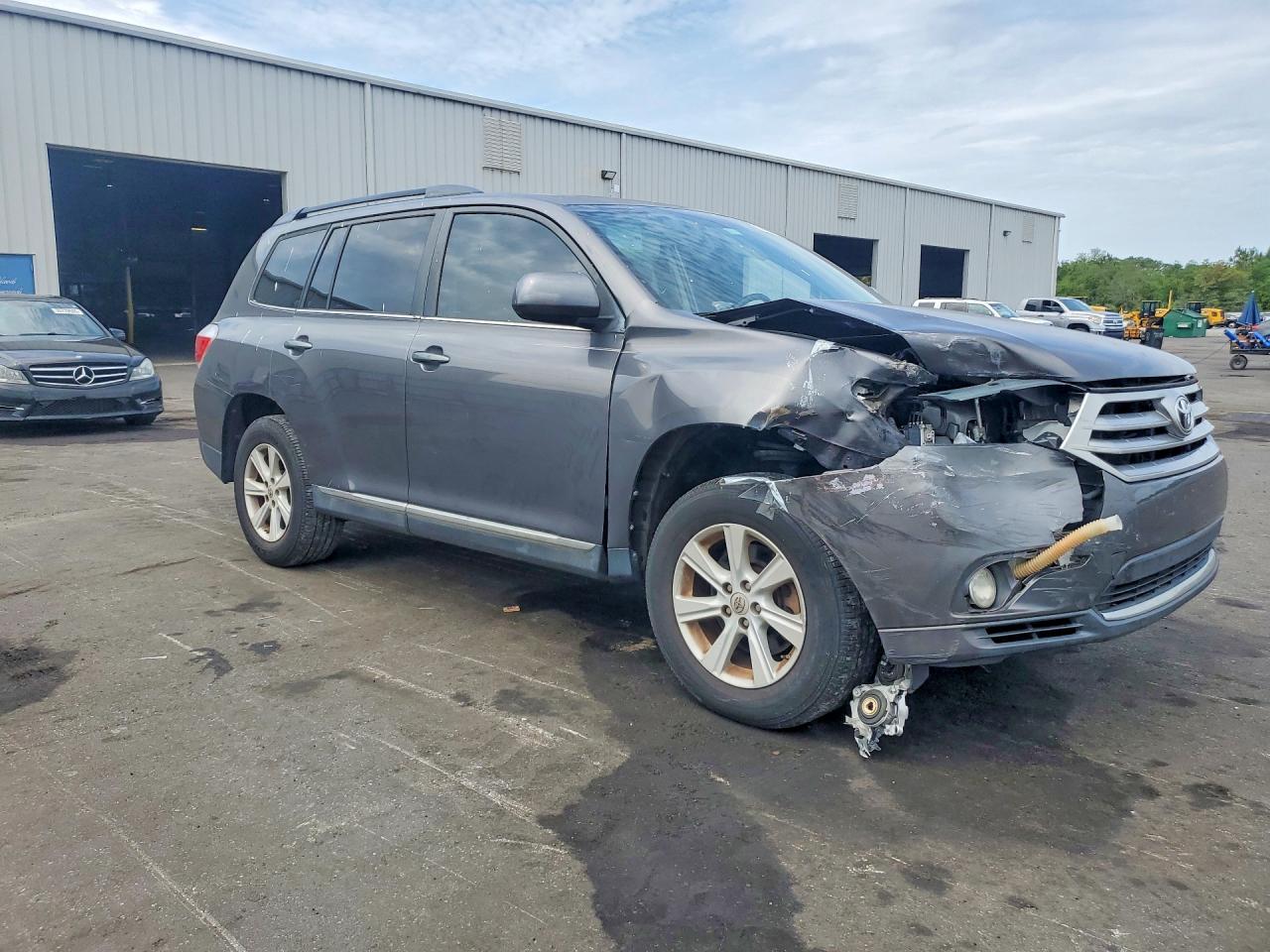 2013 Toyota Highlander Se Gray vin: 5TDZK3EH8DS114980