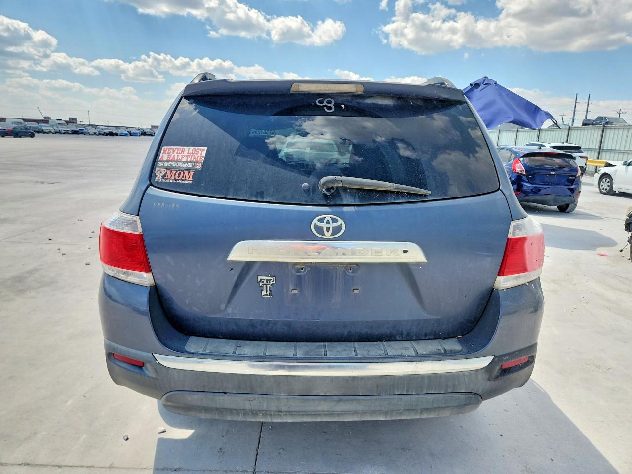 2013 Toyota Highlander Se Blue vin: 5TDZK3EH8DS116289
