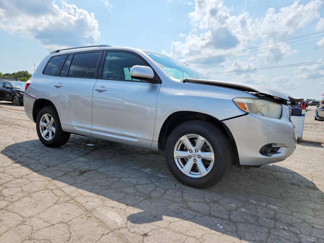 2010 Toyota Highlander Base Серебряный vin: 5TDZK3EH9AS005889