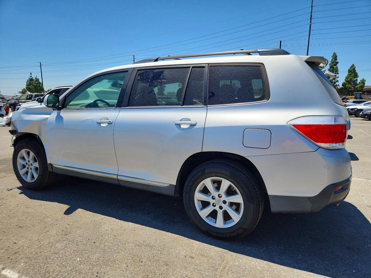 2012 Toyota Highlander Base Серебряный vin: 5TDZK3EH9CS064251