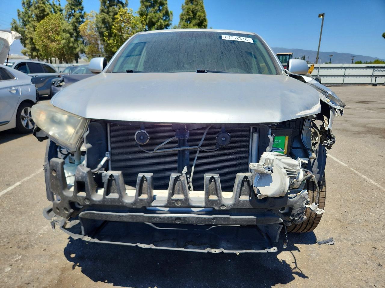 2012 Toyota Highlander Base Серебряный vin: 5TDZK3EH9CS064251