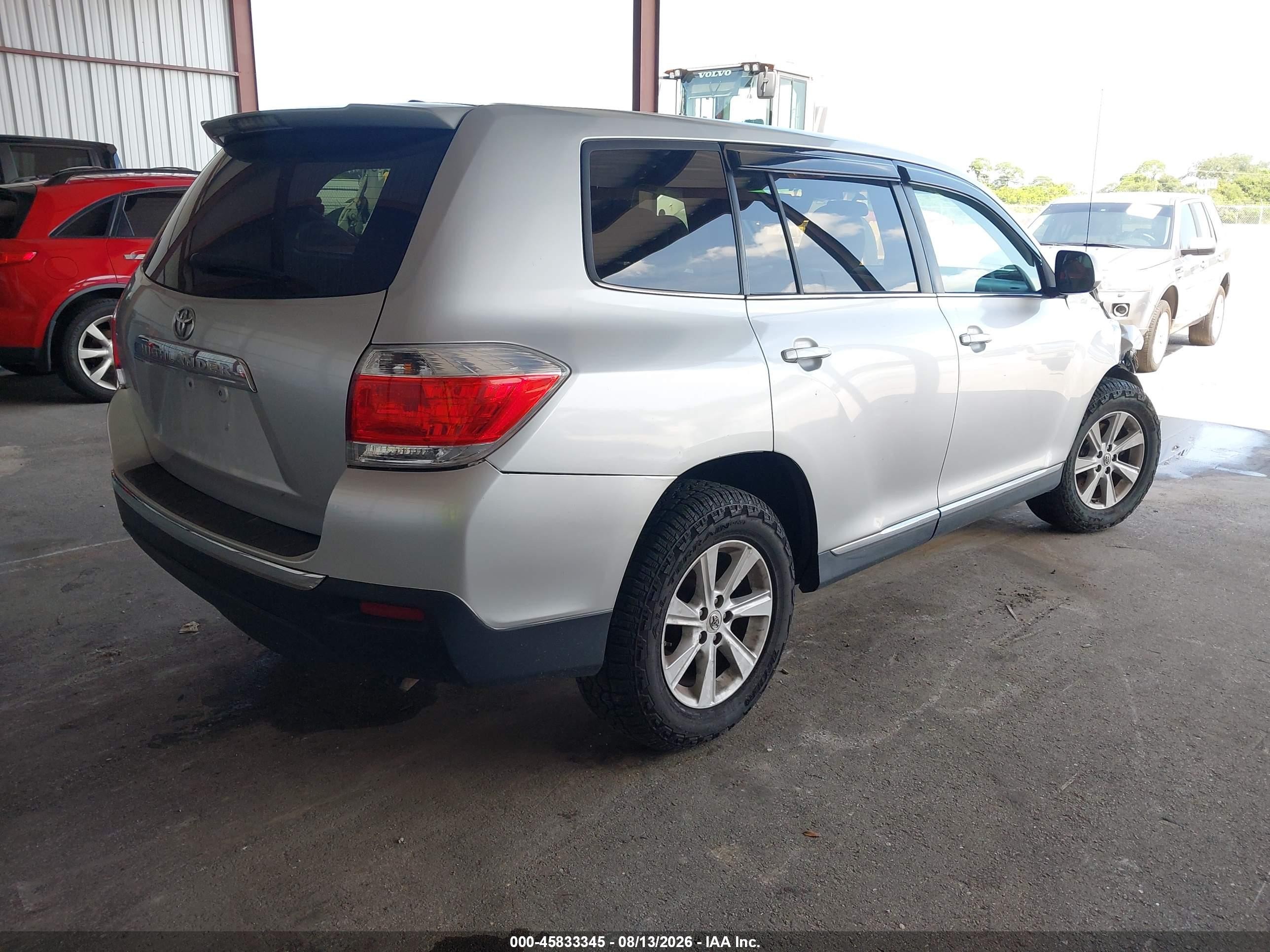 2012 Toyota Highlander Base V6 Серебряный vin: 5TDZK3EH9CS073483
