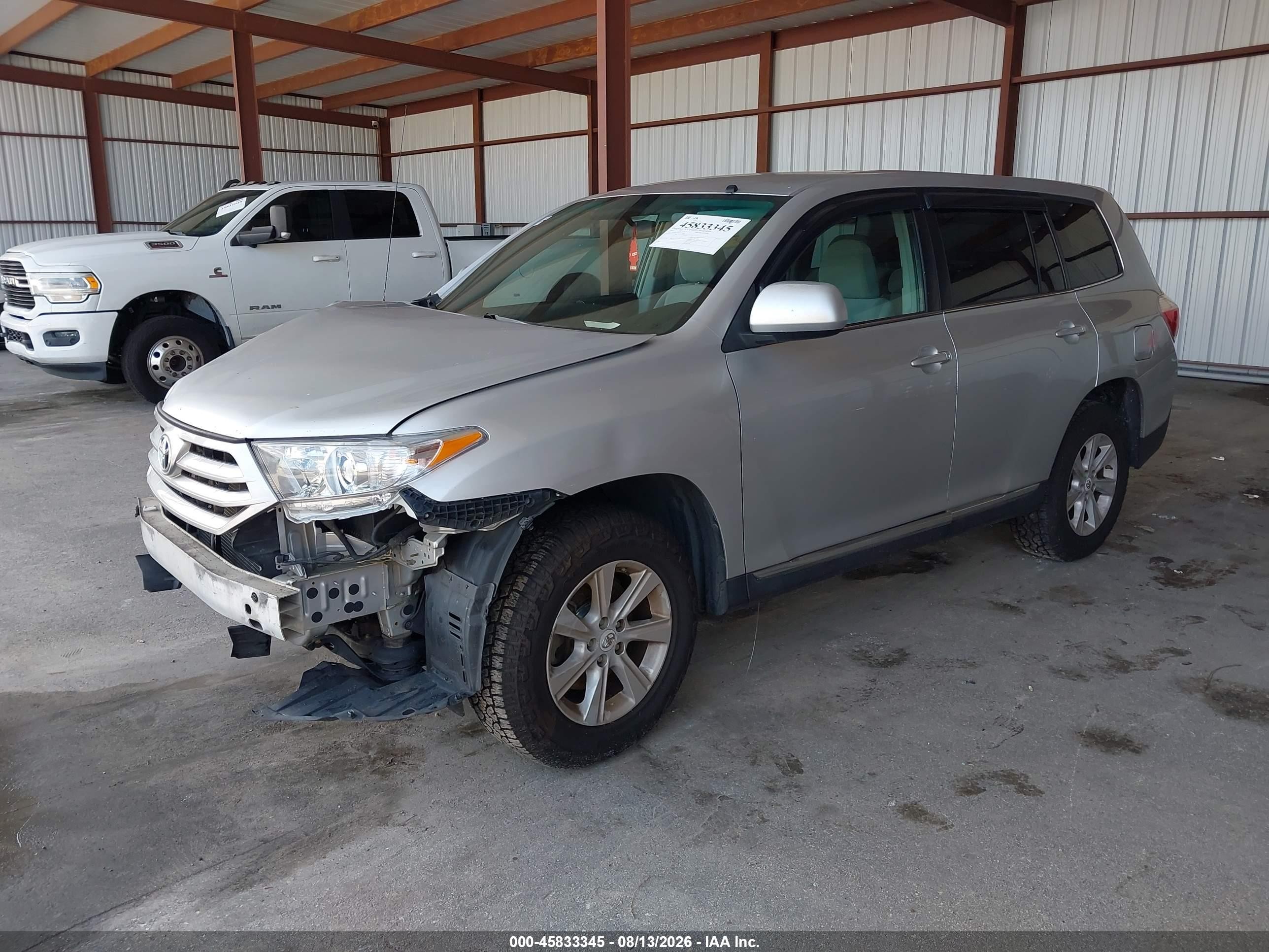 2012 Toyota Highlander Base V6 Серебряный vin: 5TDZK3EH9CS073483