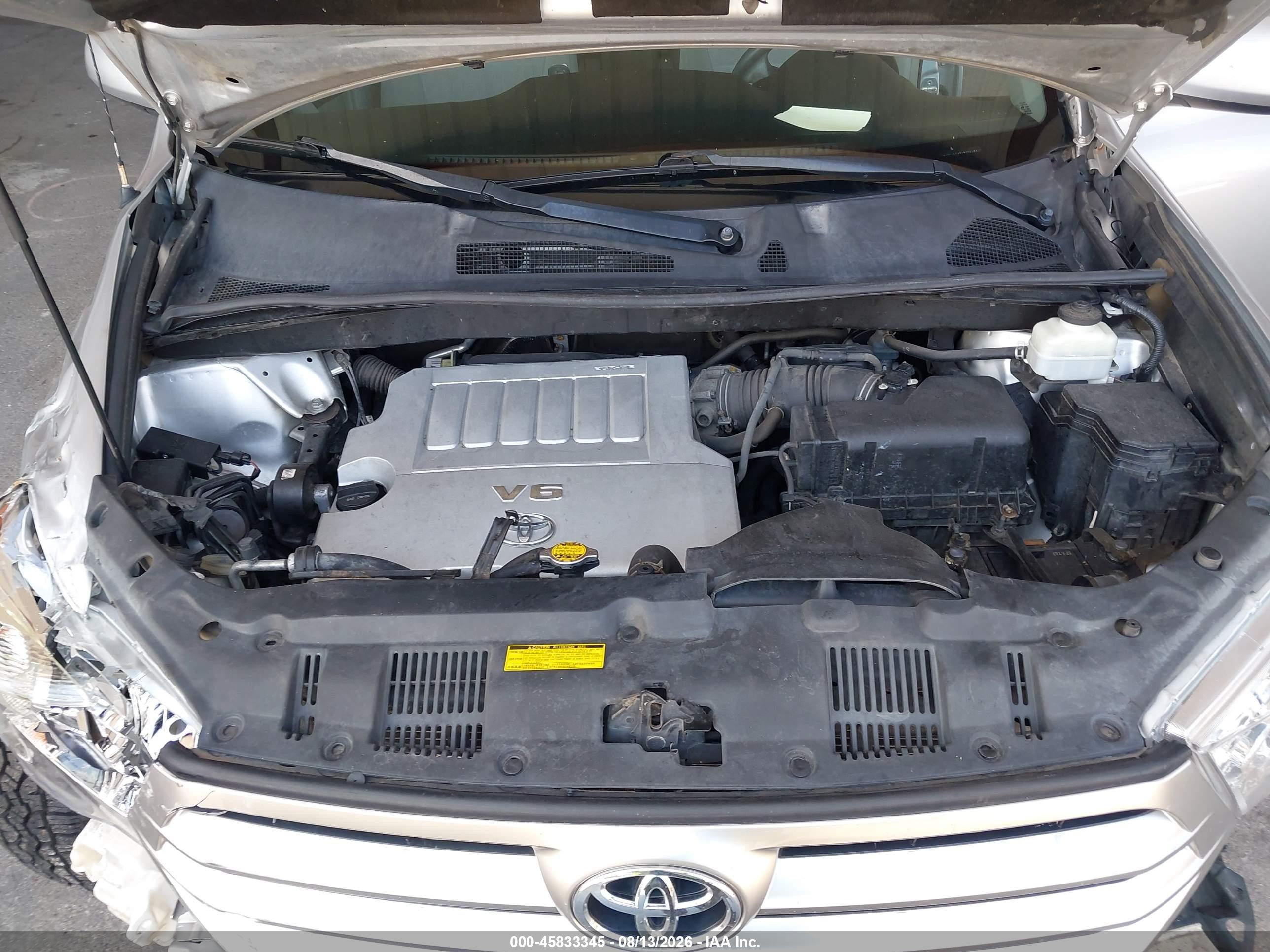 2012 Toyota Highlander Base V6 Серебряный vin: 5TDZK3EH9CS073483