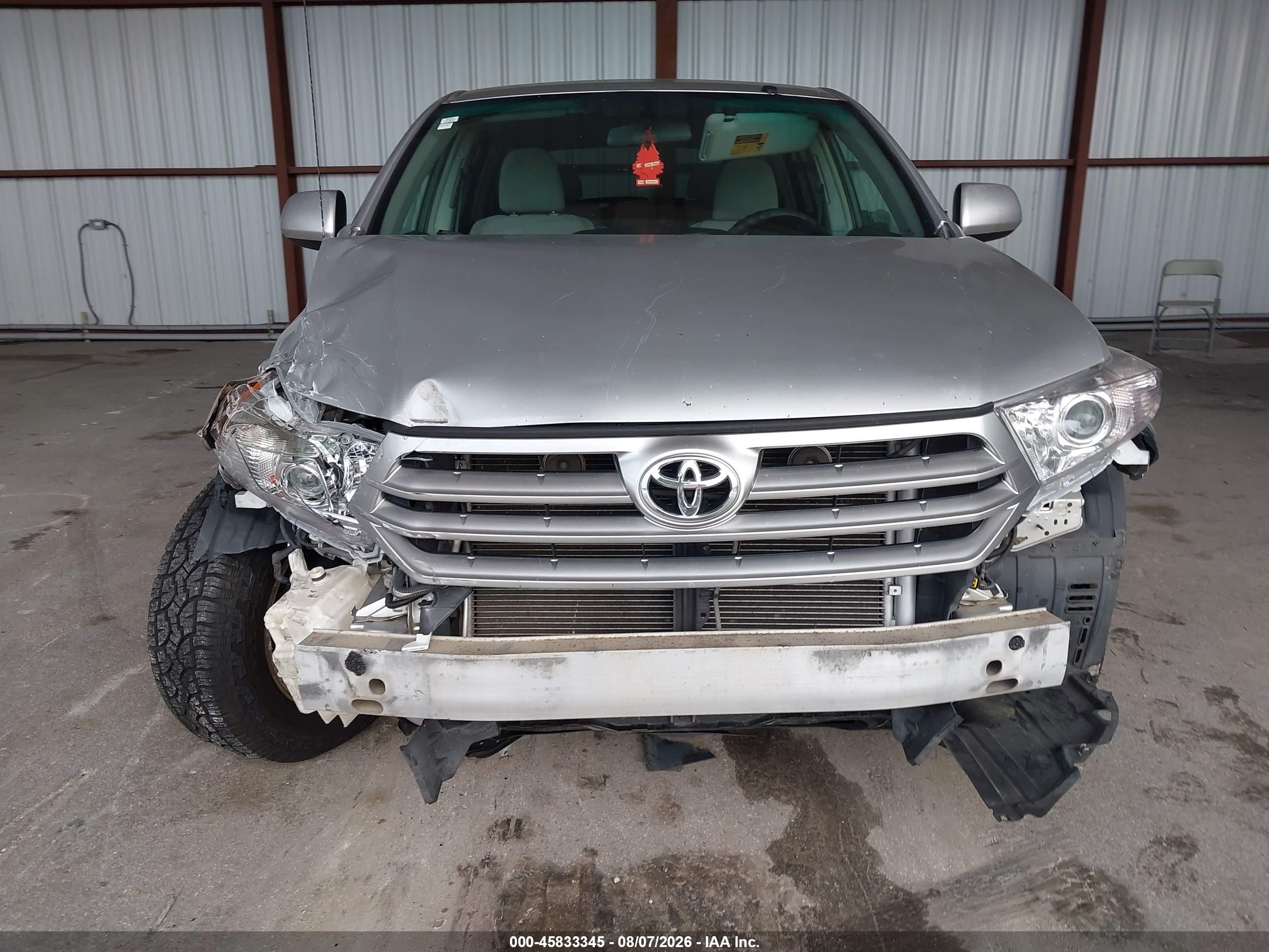 2012 Toyota Highlander Base V6 Серебряный vin: 5TDZK3EH9CS073483