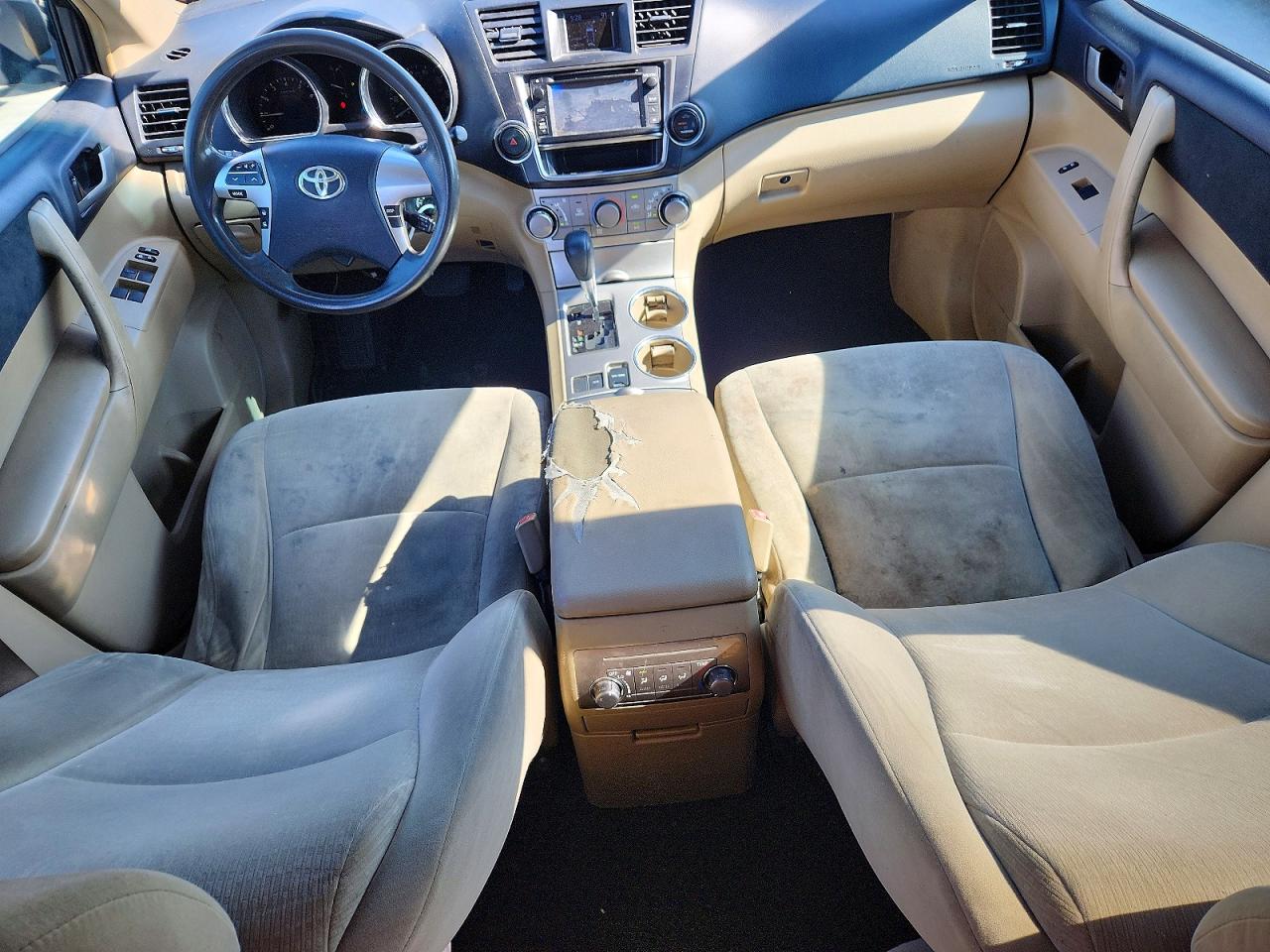 2013 Toyota Highlander Plus Blue vin: 5TDZK3EH9DS103700