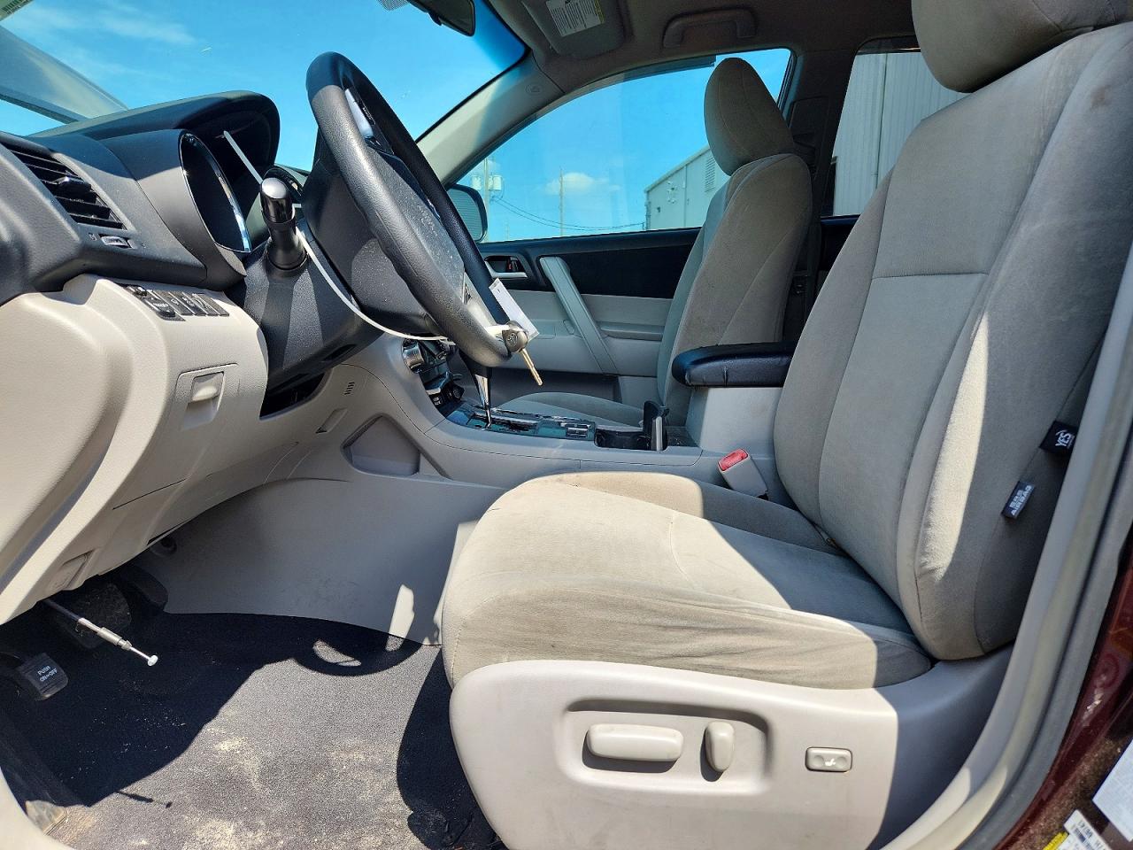 2013 Toyota Highlander Plus Бордовый vin: 5TDZK3EH9DS132274