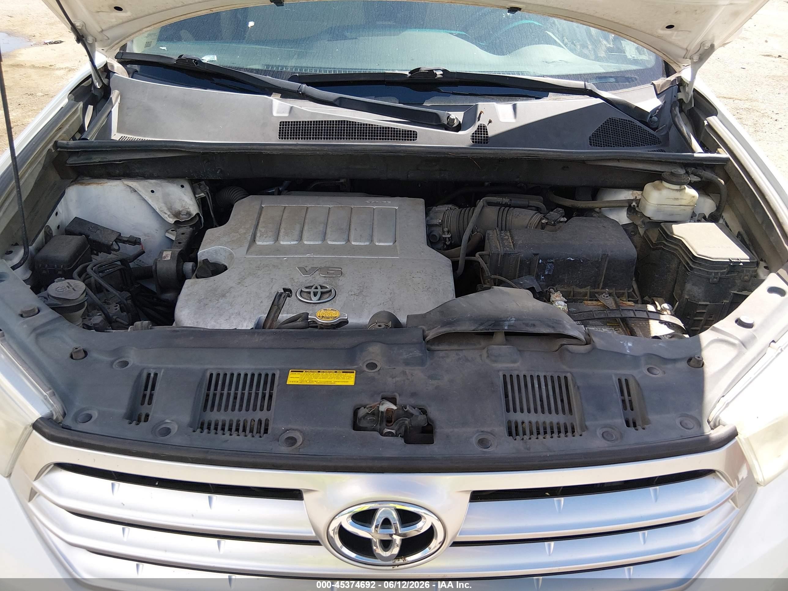 2013 Toyota Highlander Base Plus V6 Белый vin: 5TDZK3EH9DS138575