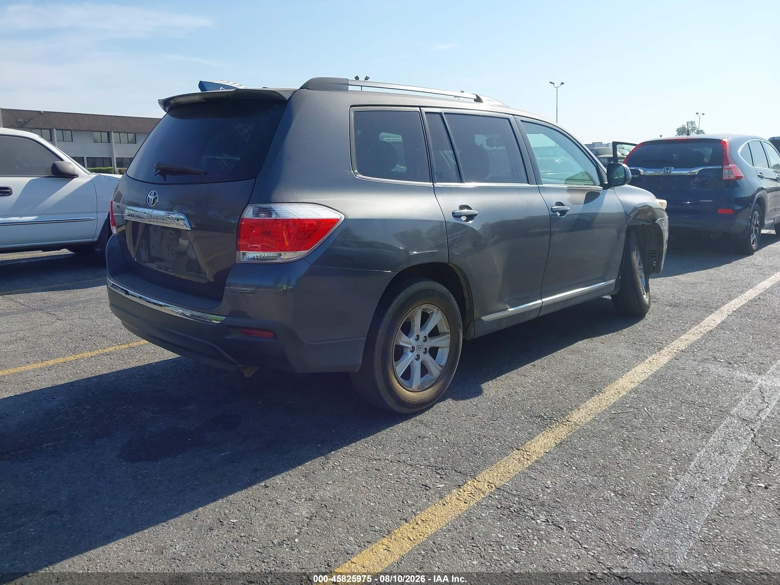 2012 Toyota Highlander Base V6 Gray vin: 5TDZK3EHXCS056904