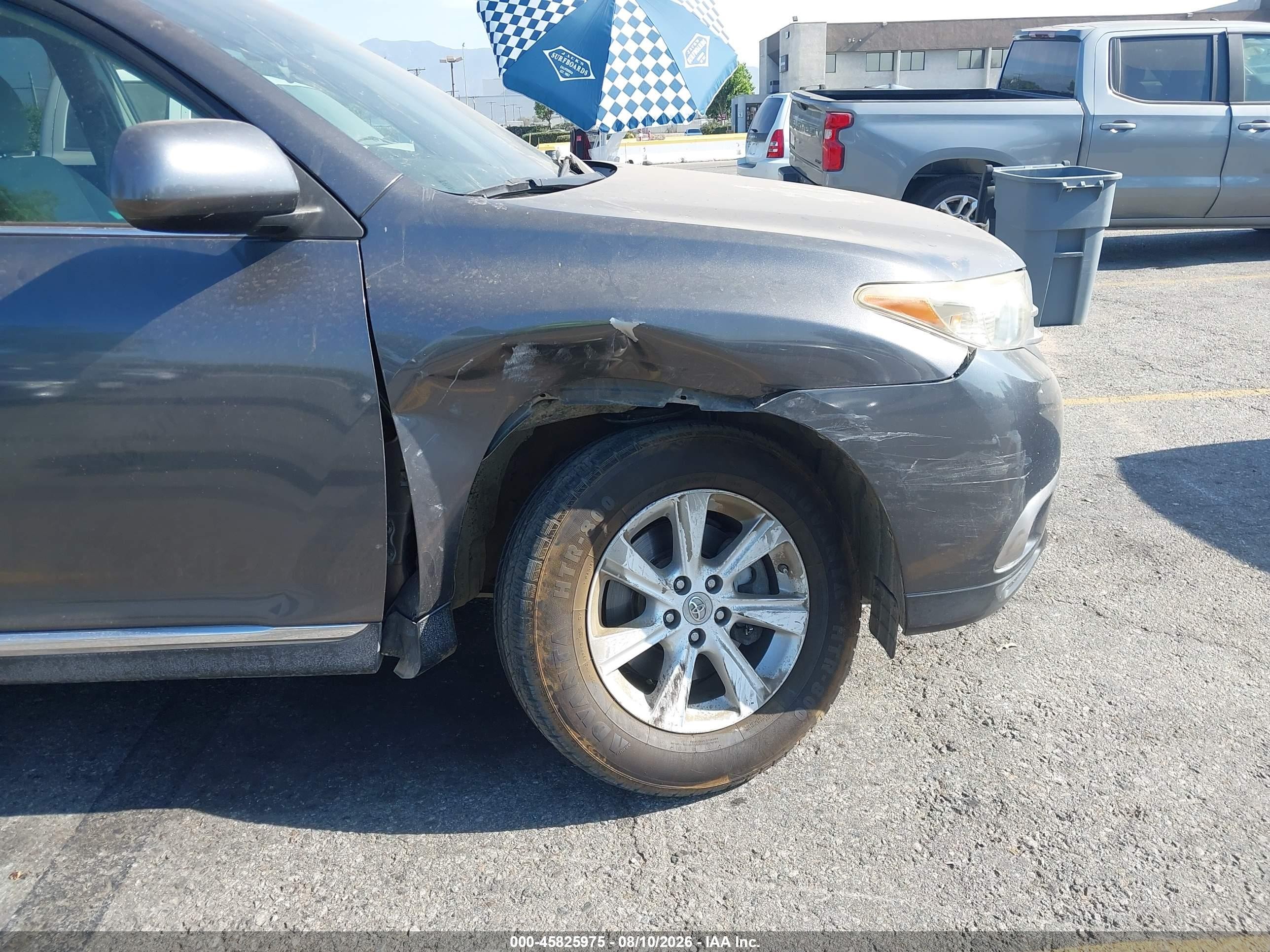 2012 Toyota Highlander Base V6 Gray vin: 5TDZK3EHXCS056904
